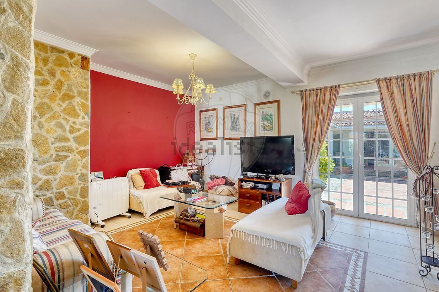 小楼房或独栋别墅出售在São João das Lampas e Terrugem - 客厅