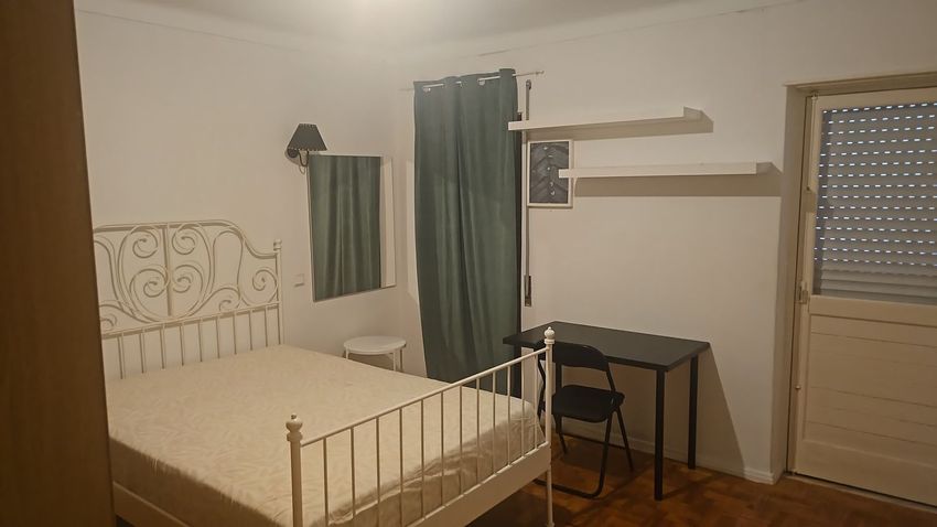 出租房间在Avenida Movimento das Forças Armadas, 118