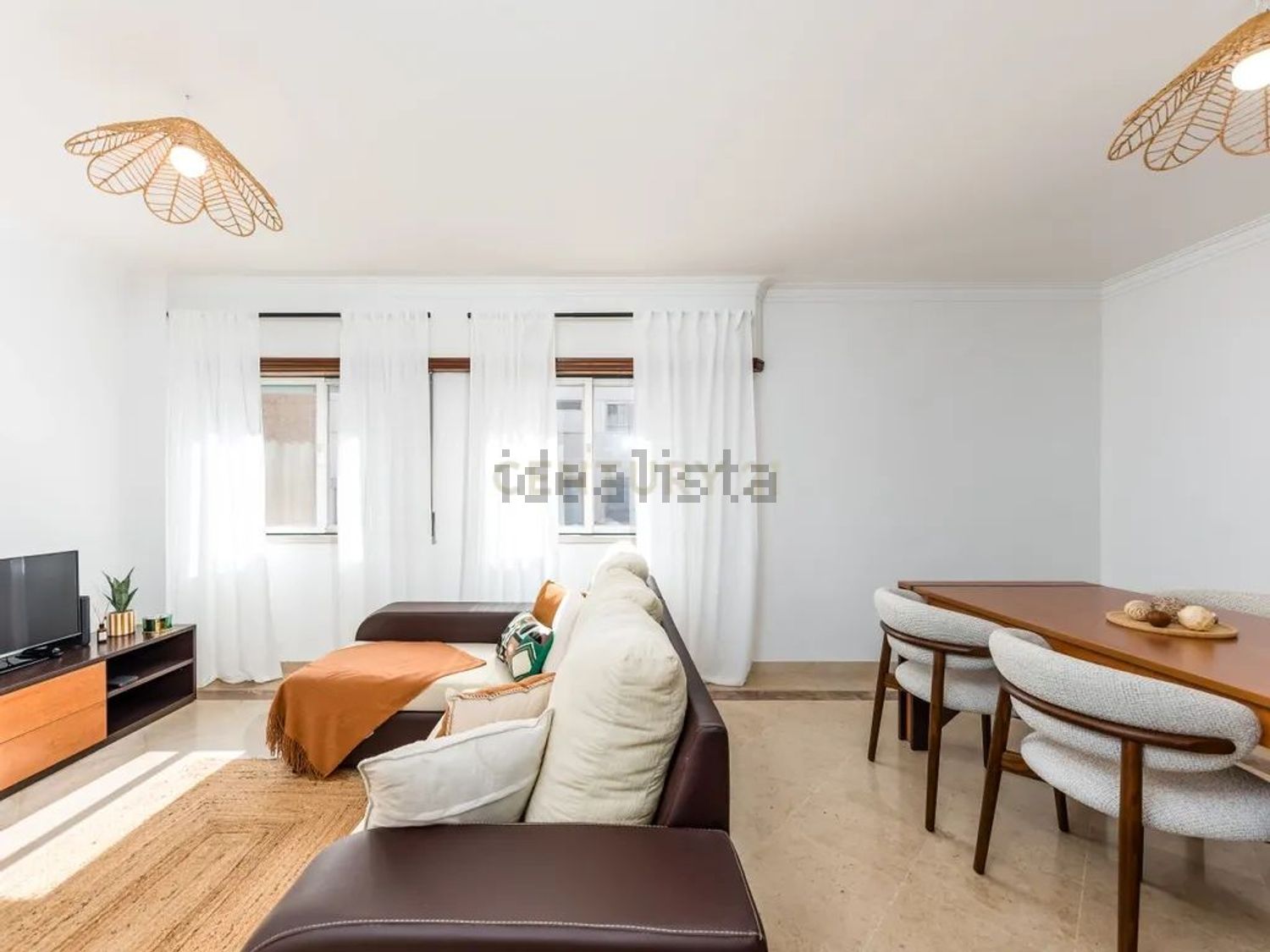 公寓 t3出售在Rua Alberto Barbosa, 6 - 客厅