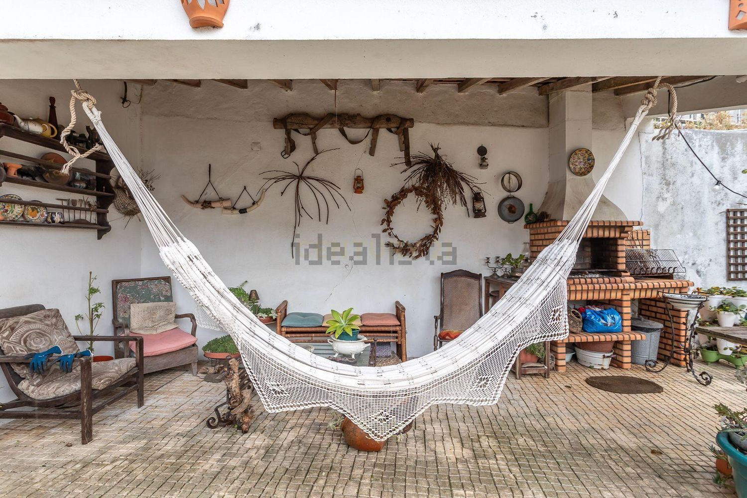 小楼房或独栋别墅出售在Rua Nossa Senhora dos Remédios, 32 - 照片