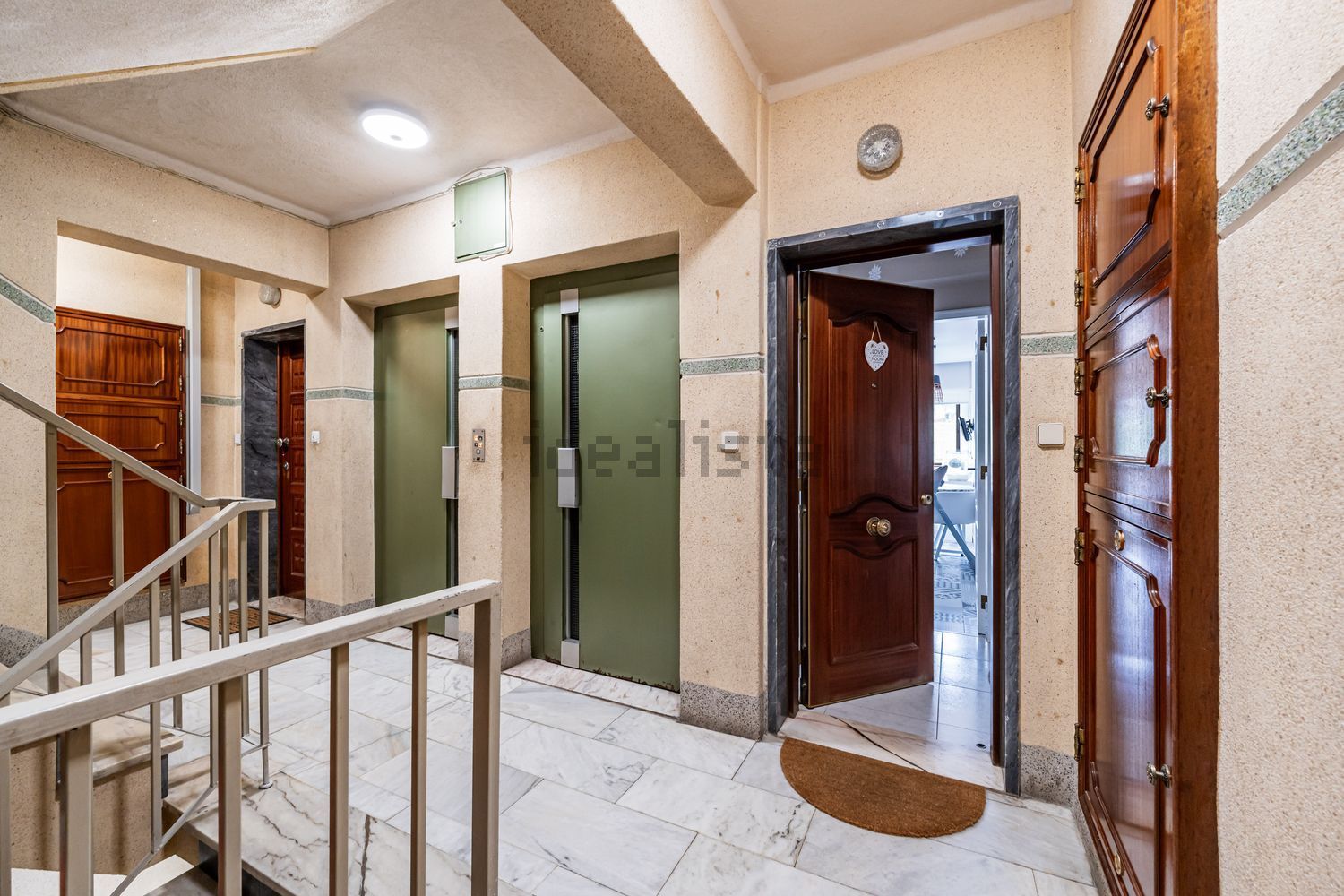 公寓 t2出售在Falagueira-Venda Nova - 过道