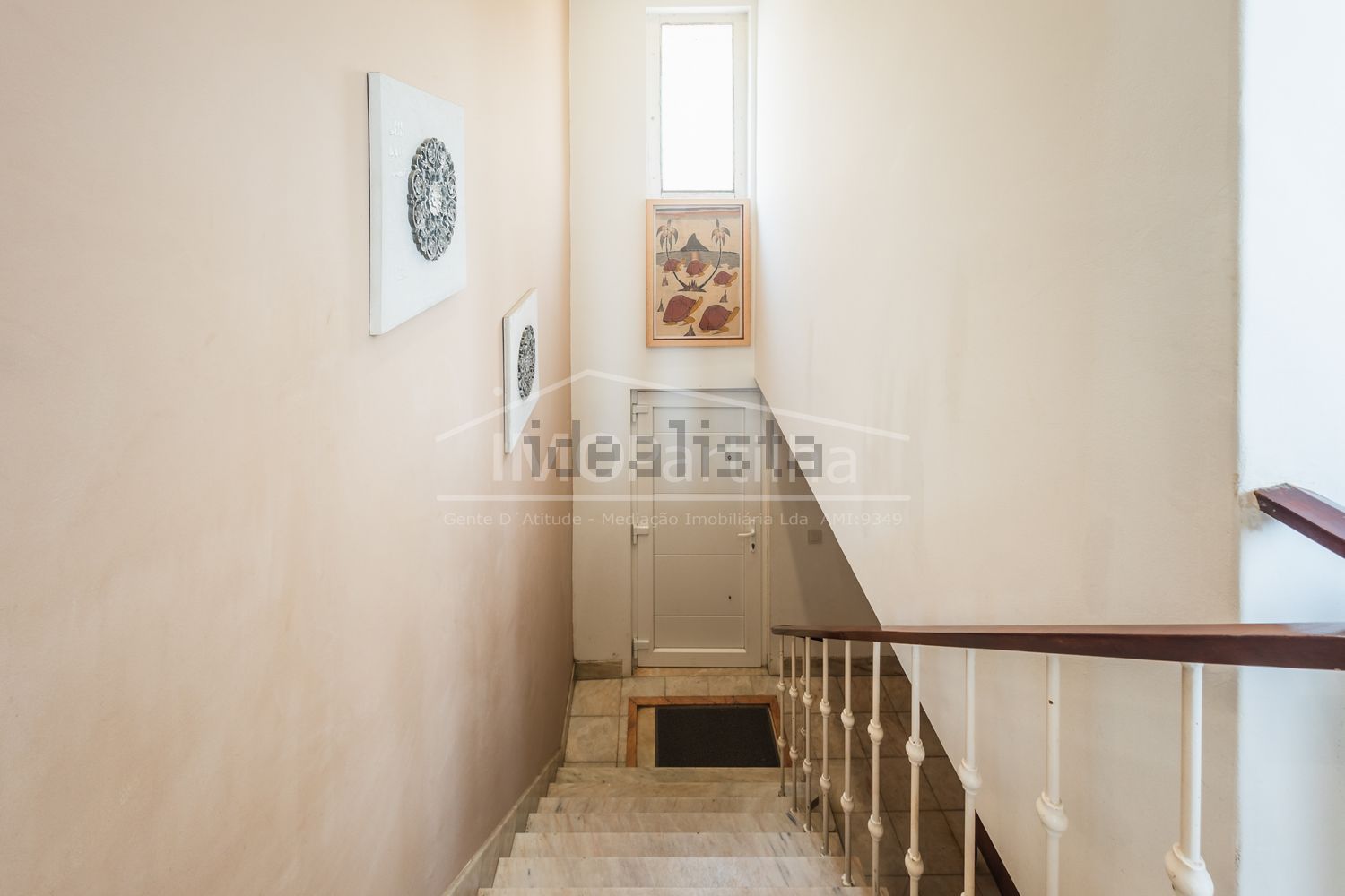 小楼房或独栋别墅出售在Rua Serpa Pinto s/n - 入口 / 出口