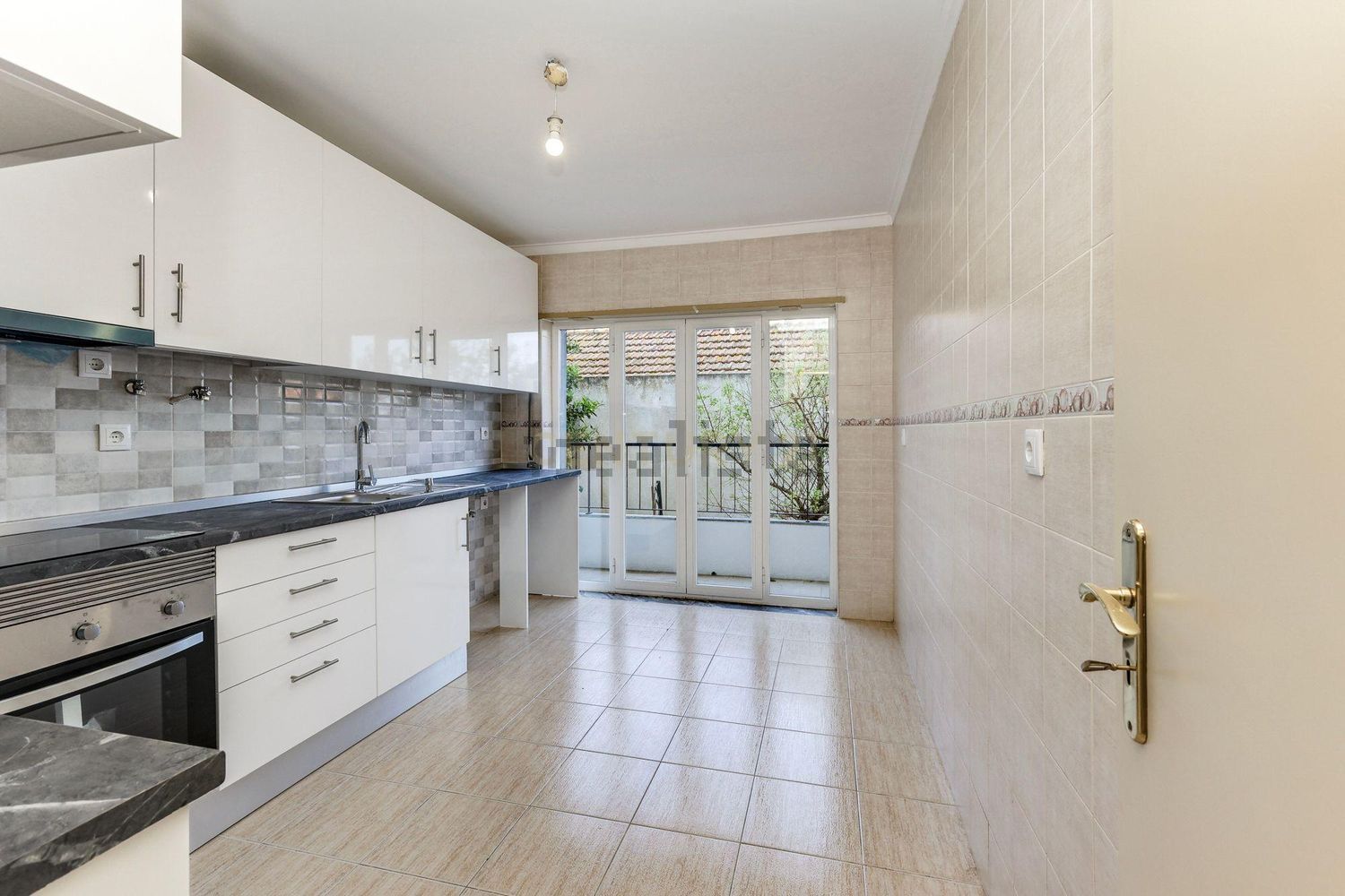 出租公寓 t2在Rua Samuel de Carvalho, 34 - 厨房