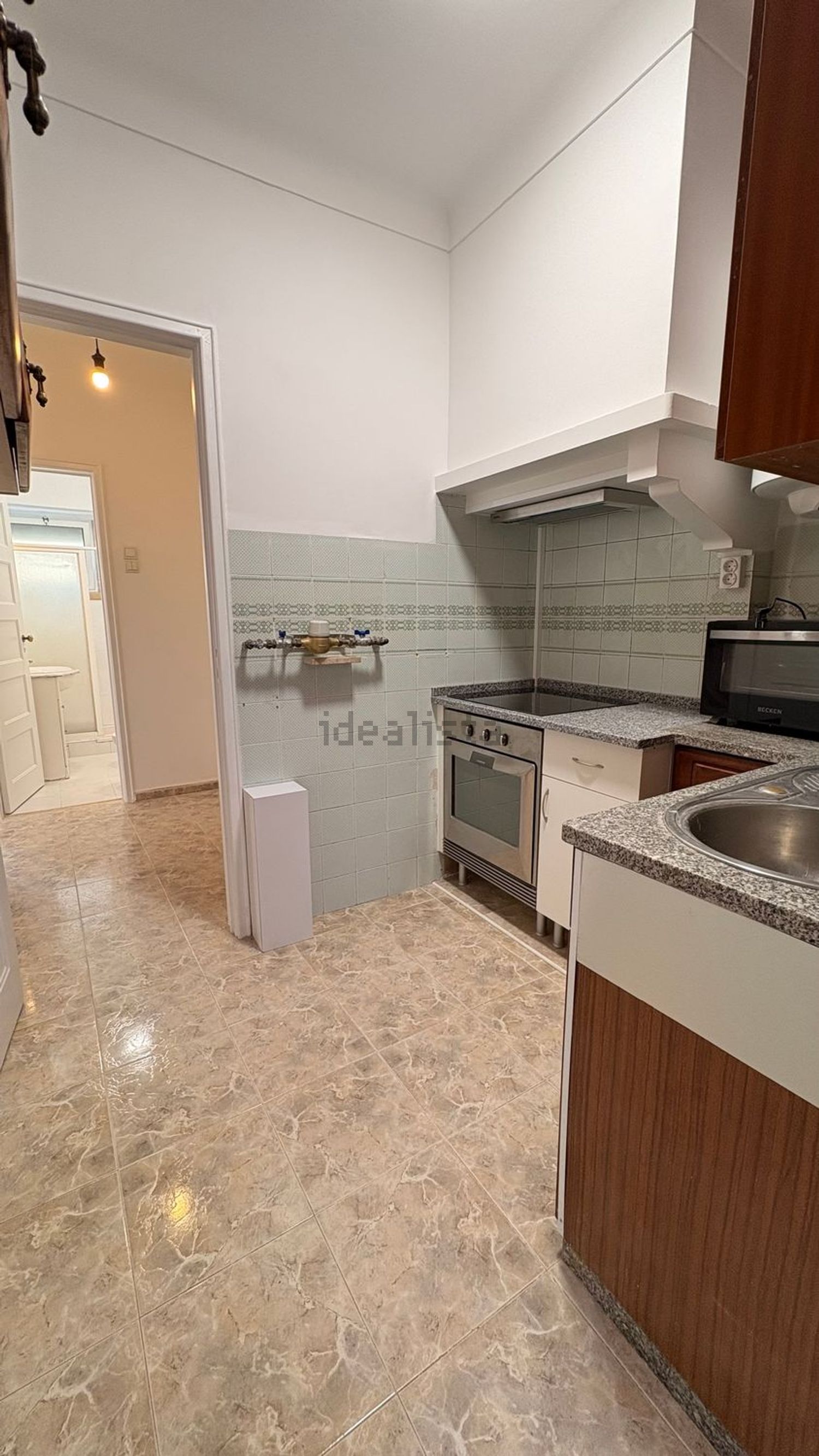 出租公寓 t1在Rua Doutor João Gomes Patacão, 20 - 厨房