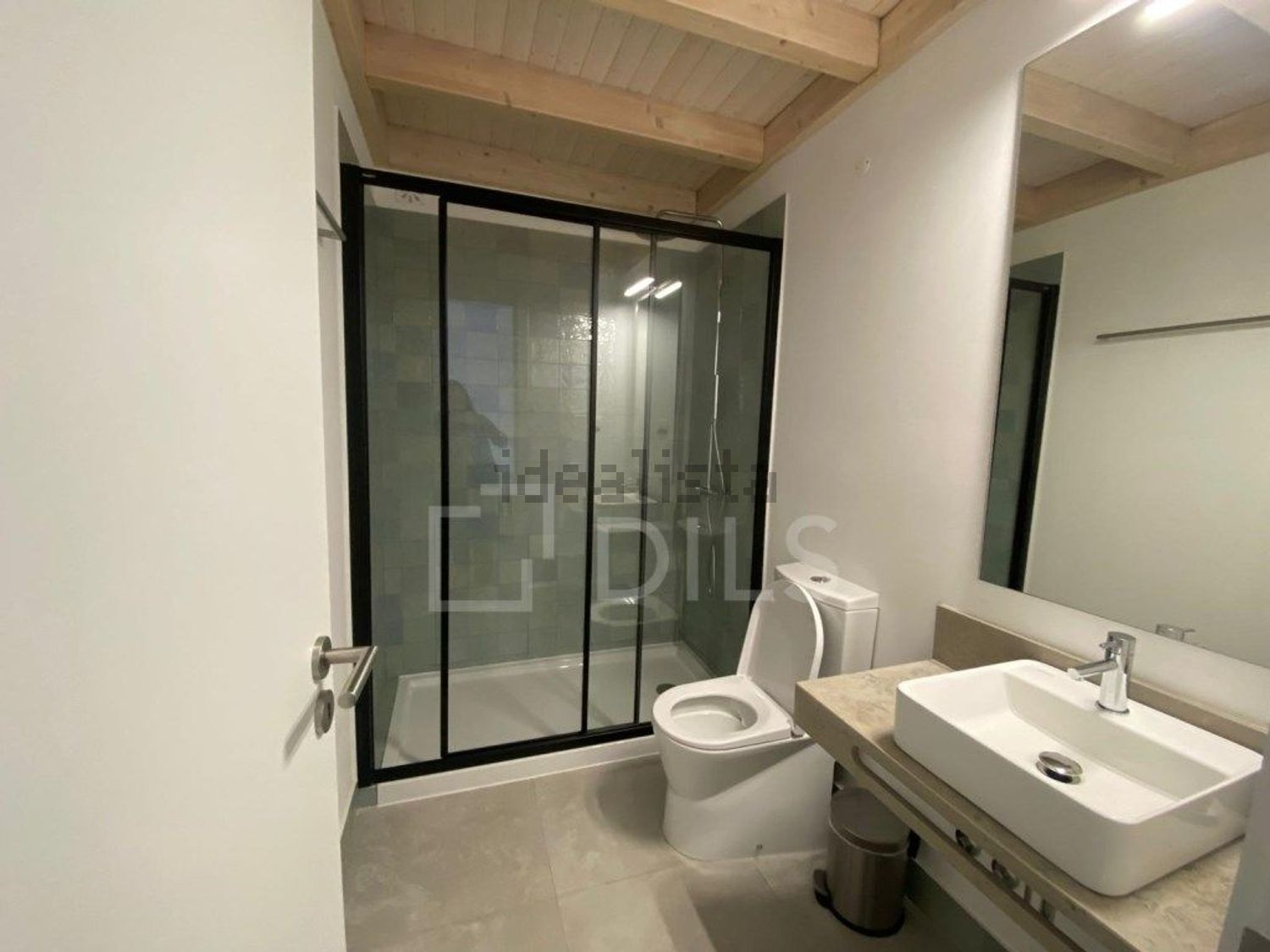 小楼房或独栋别墅出售在Rua da Eira - 卫生间