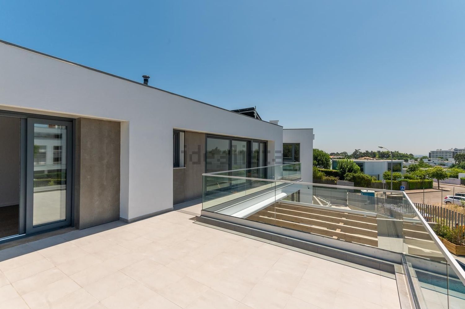 出租小楼房或独栋别墅在Rua Barruncheira - 外立面