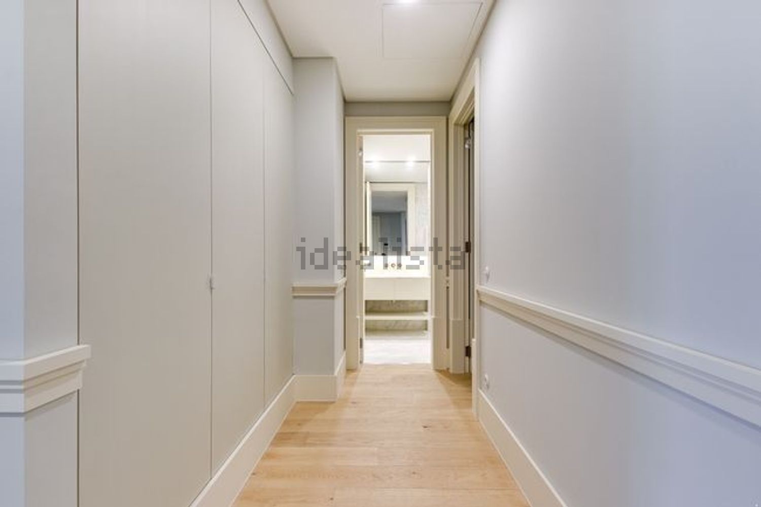 公寓 t2出售在Praça Dom Pedro IV, 93 - 过道