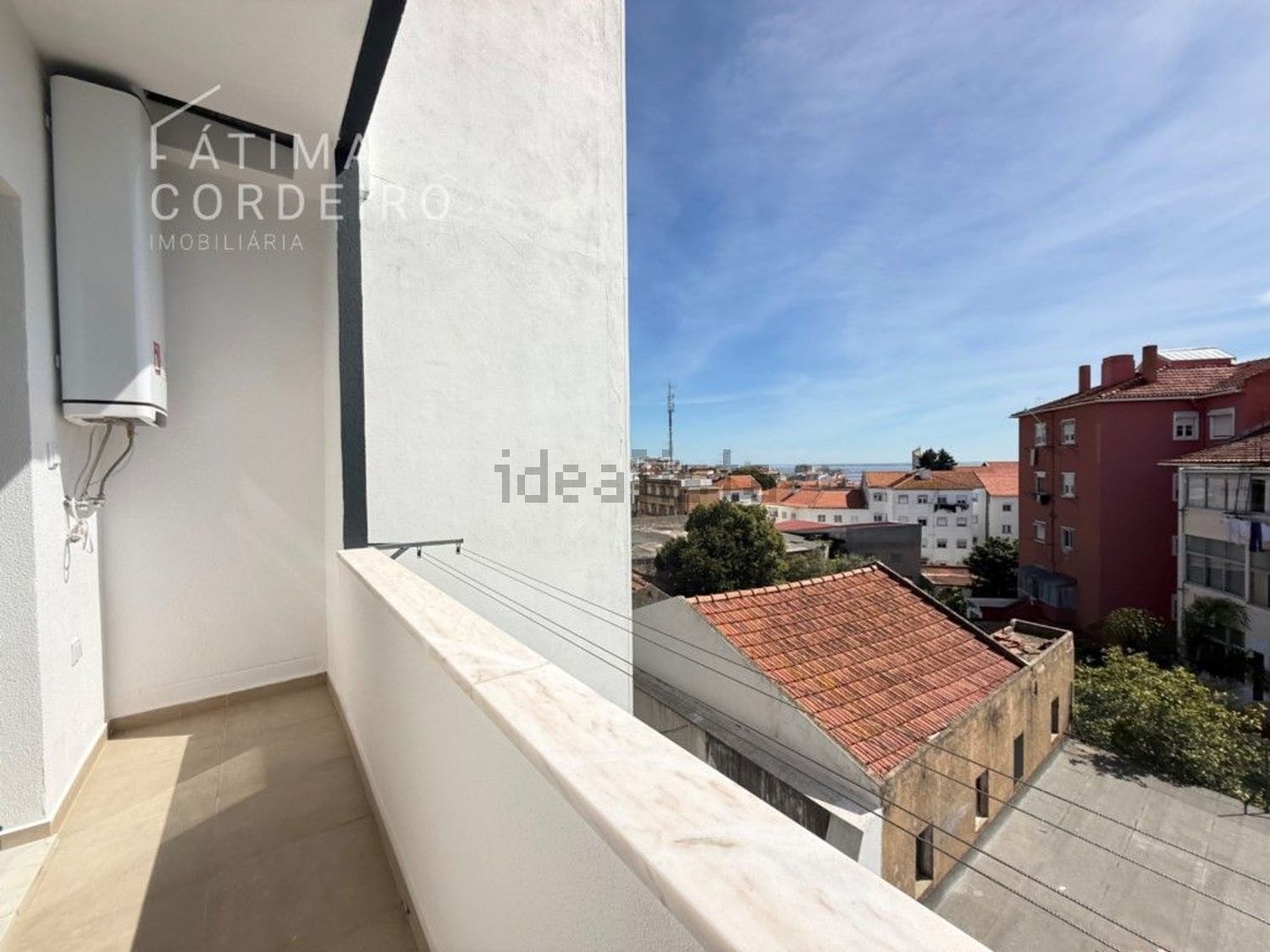 出租公寓 t2在Rua Capitão Leitão, 77 a - 阳台