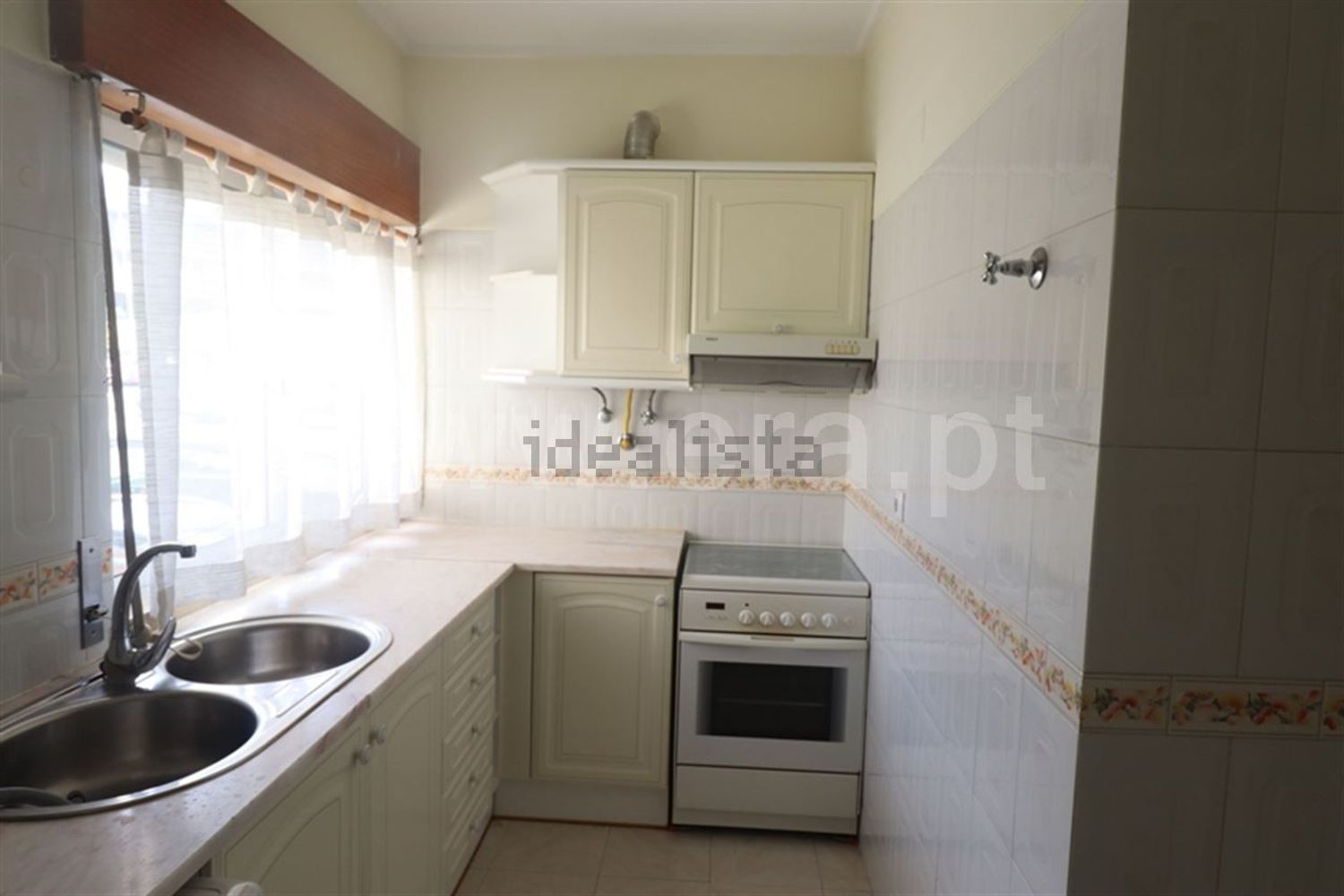 公寓 t2出售在Rua Estácio da Veiga - 厨房