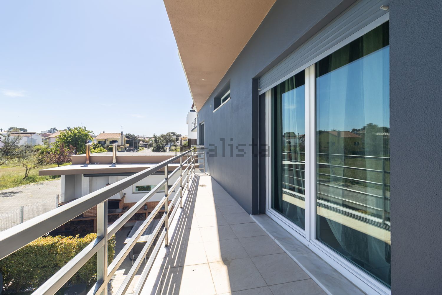 小楼房或独栋别墅出售在Rua Jorge Brum do Canto - 阳台