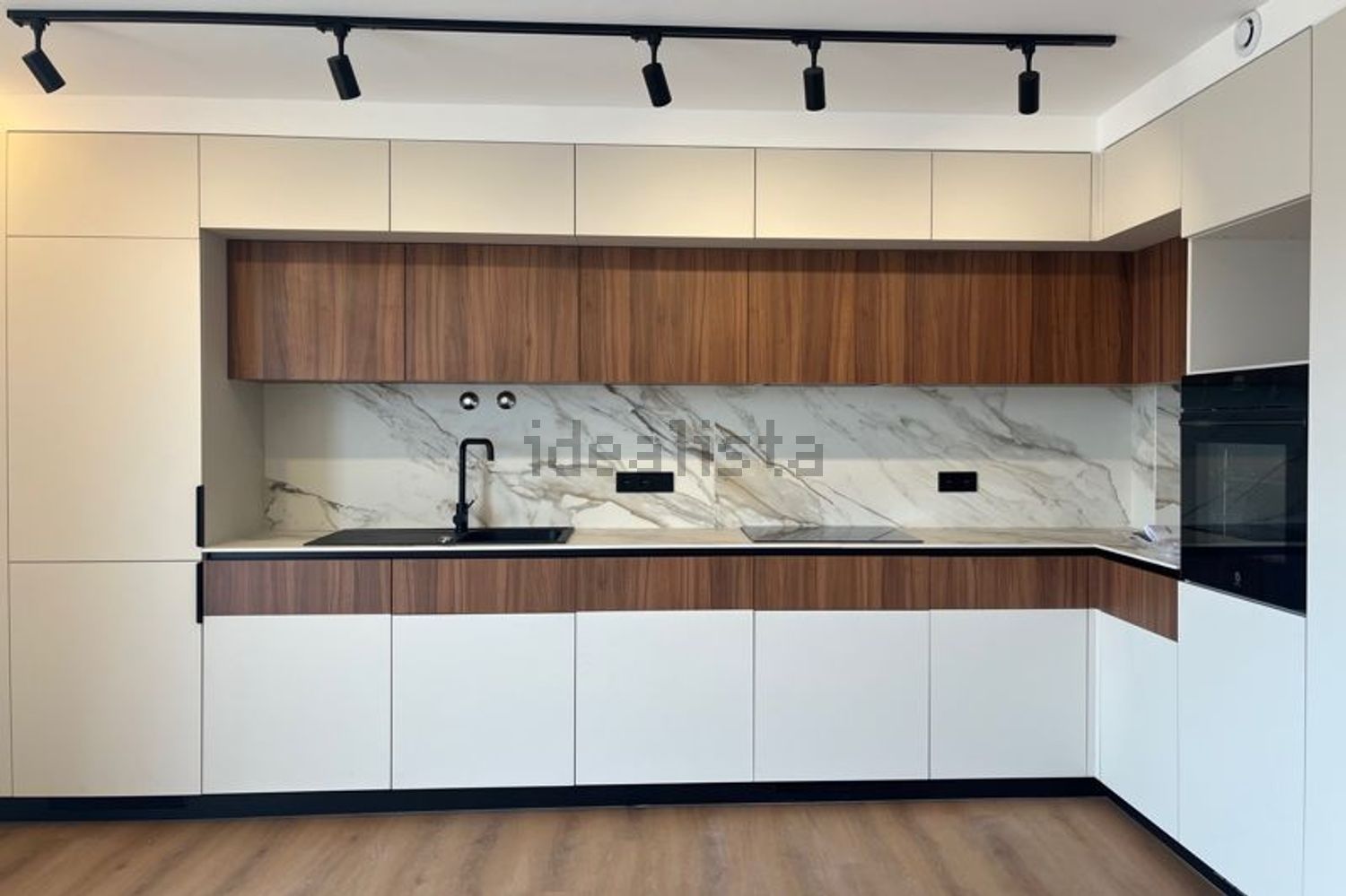 公寓 t1出售在Avenida Tenente Valadim - 厨房