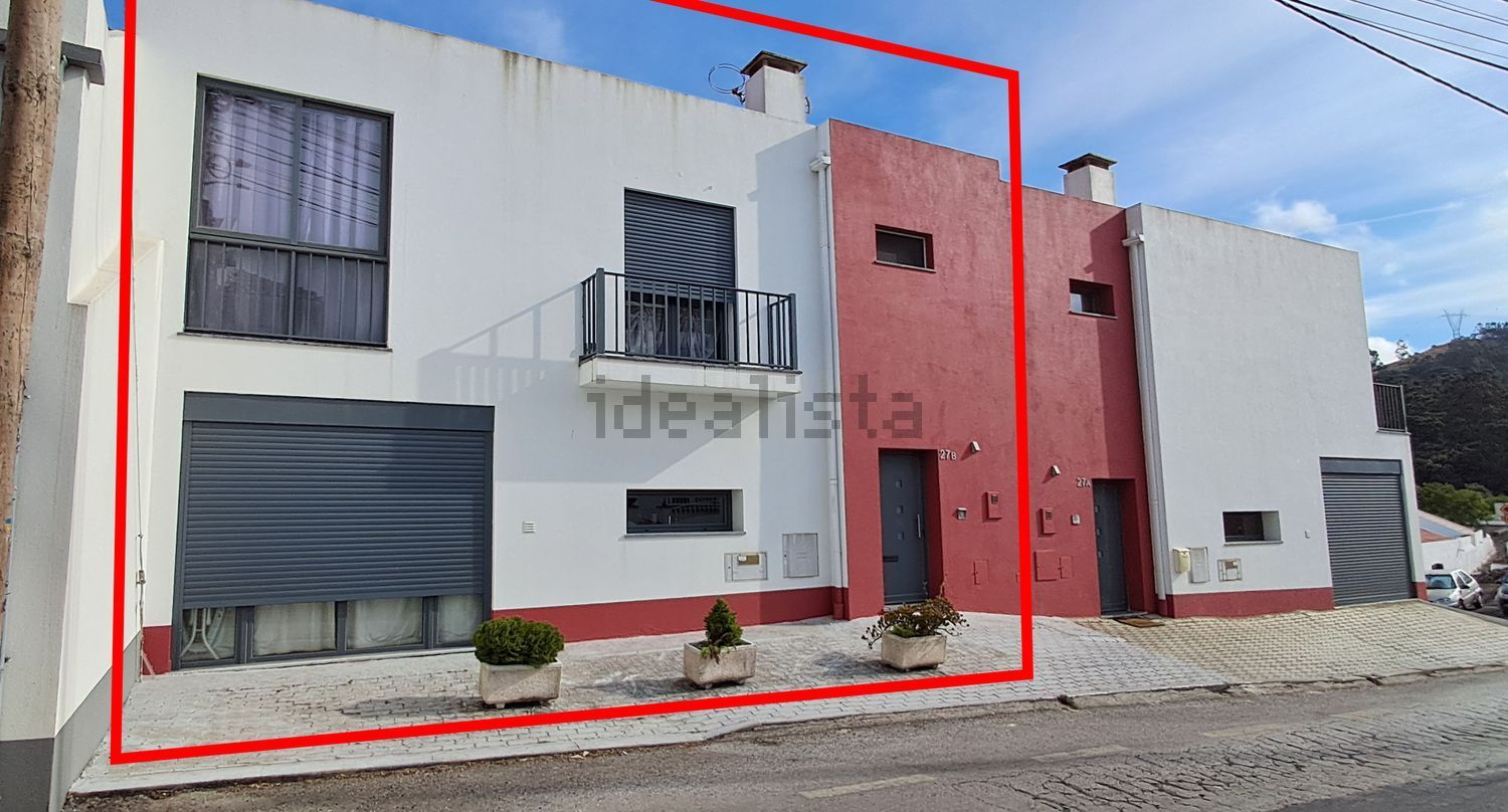 双拼别墅出售在Rua Nossa Senhora do Rosário - 外立面