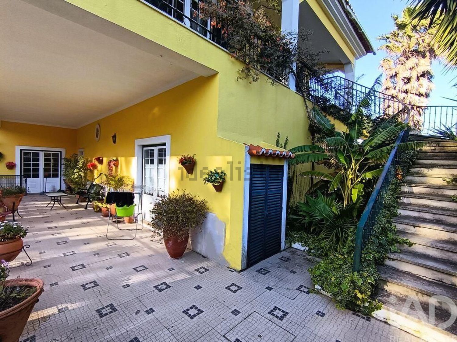 小楼房或独栋别墅出售在Castanheira do Ribatejo e Cachoeiras - 阳台