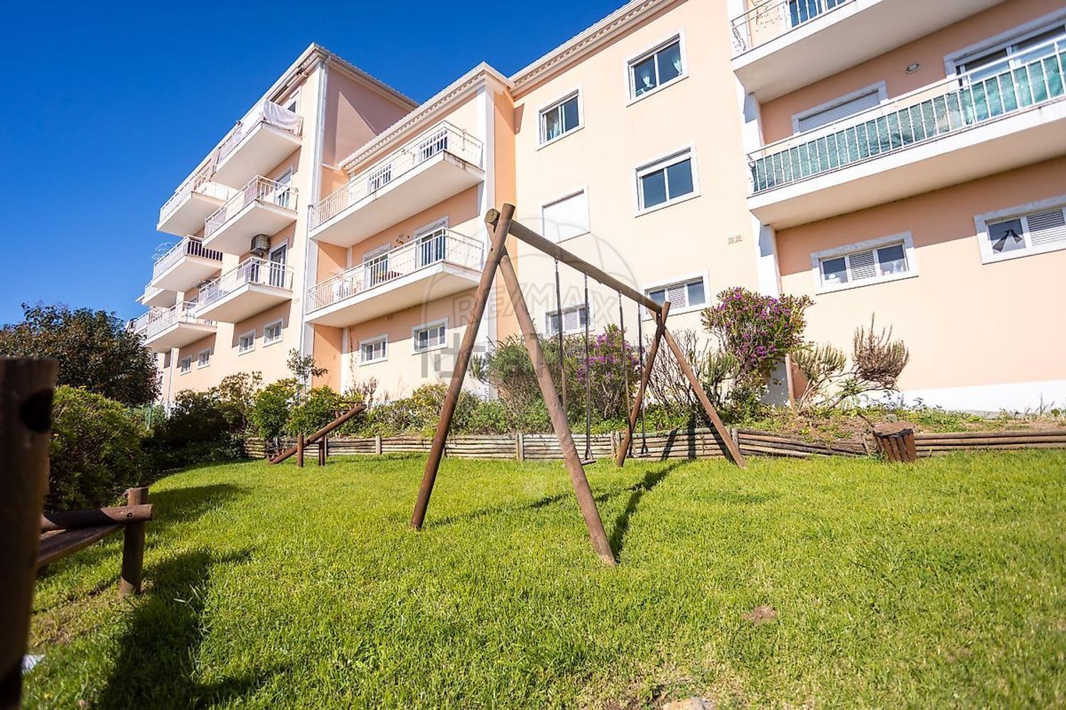 公寓 t2出售在Rua da Fonte Velha - 花园