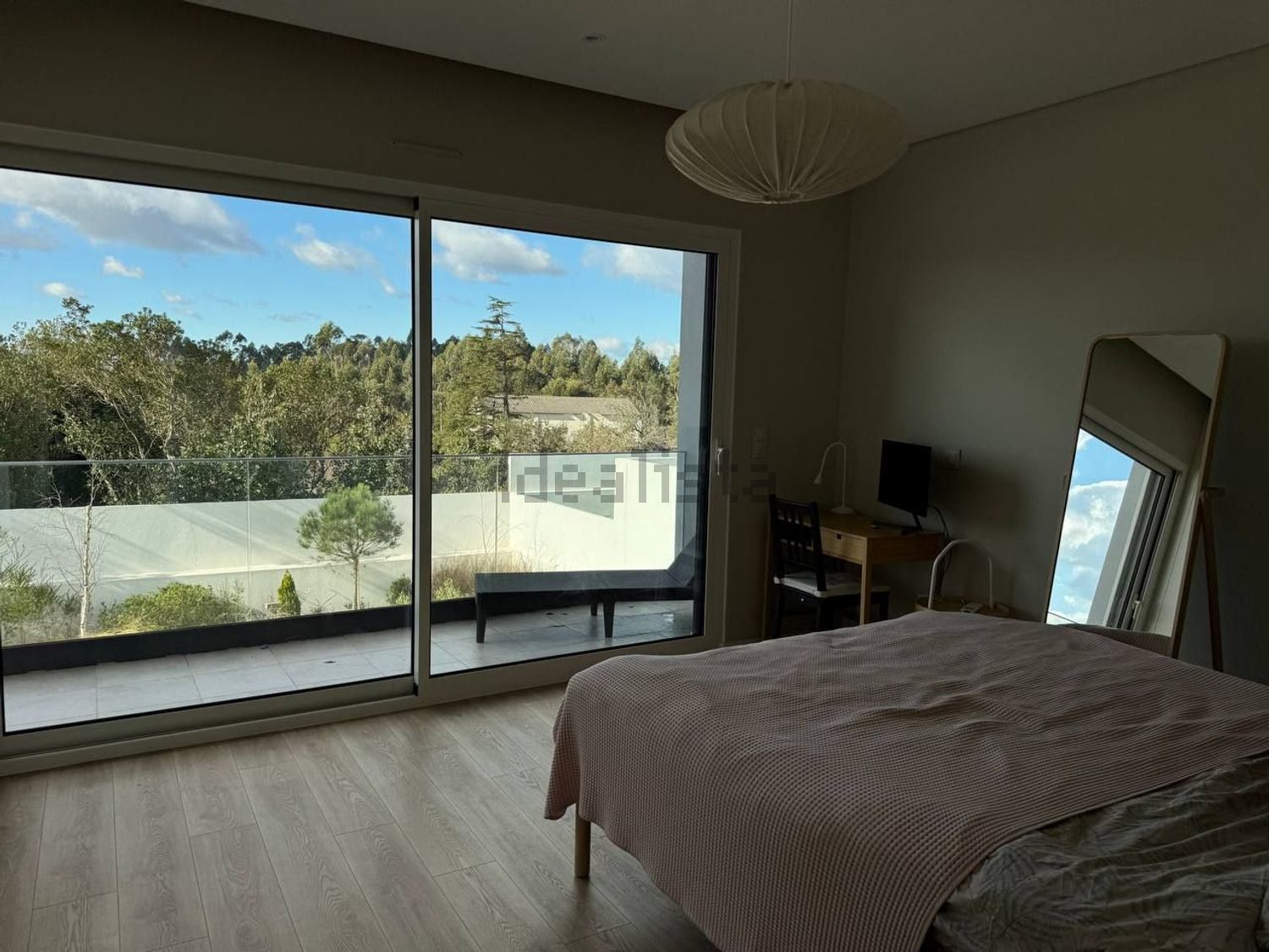 小楼房或独栋别墅出售在Igreja Nova e Cheleiros - 卧室