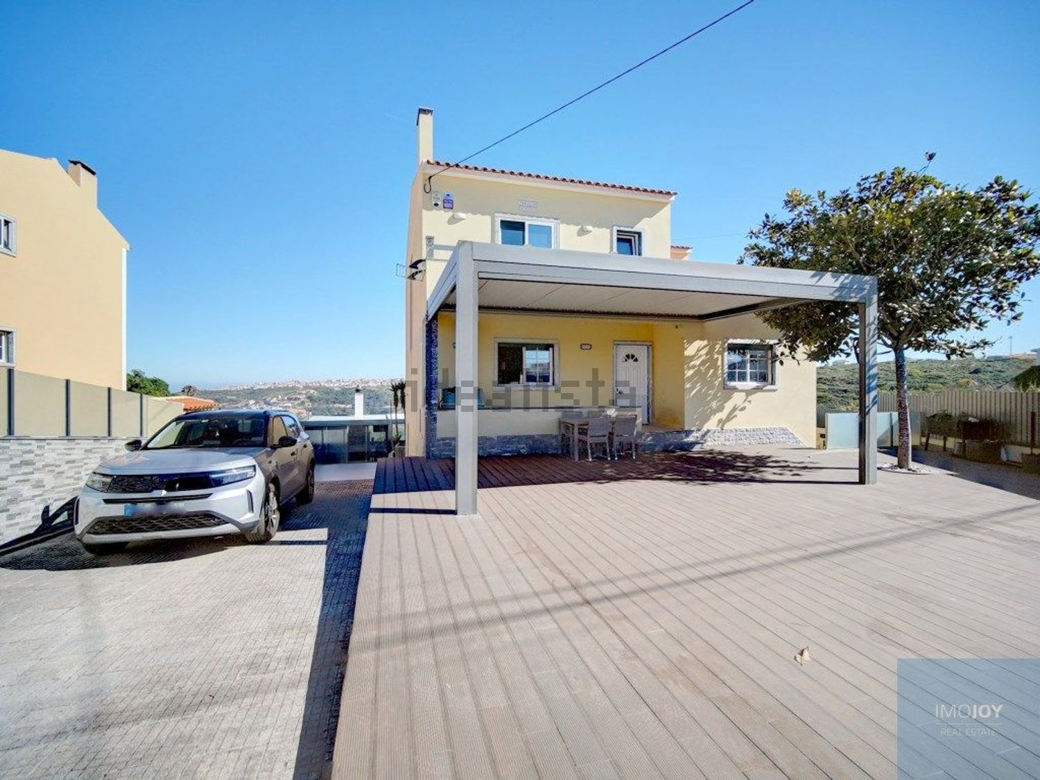 小楼房或独栋别墅出售在Rua da Serra, 4 - 外立面