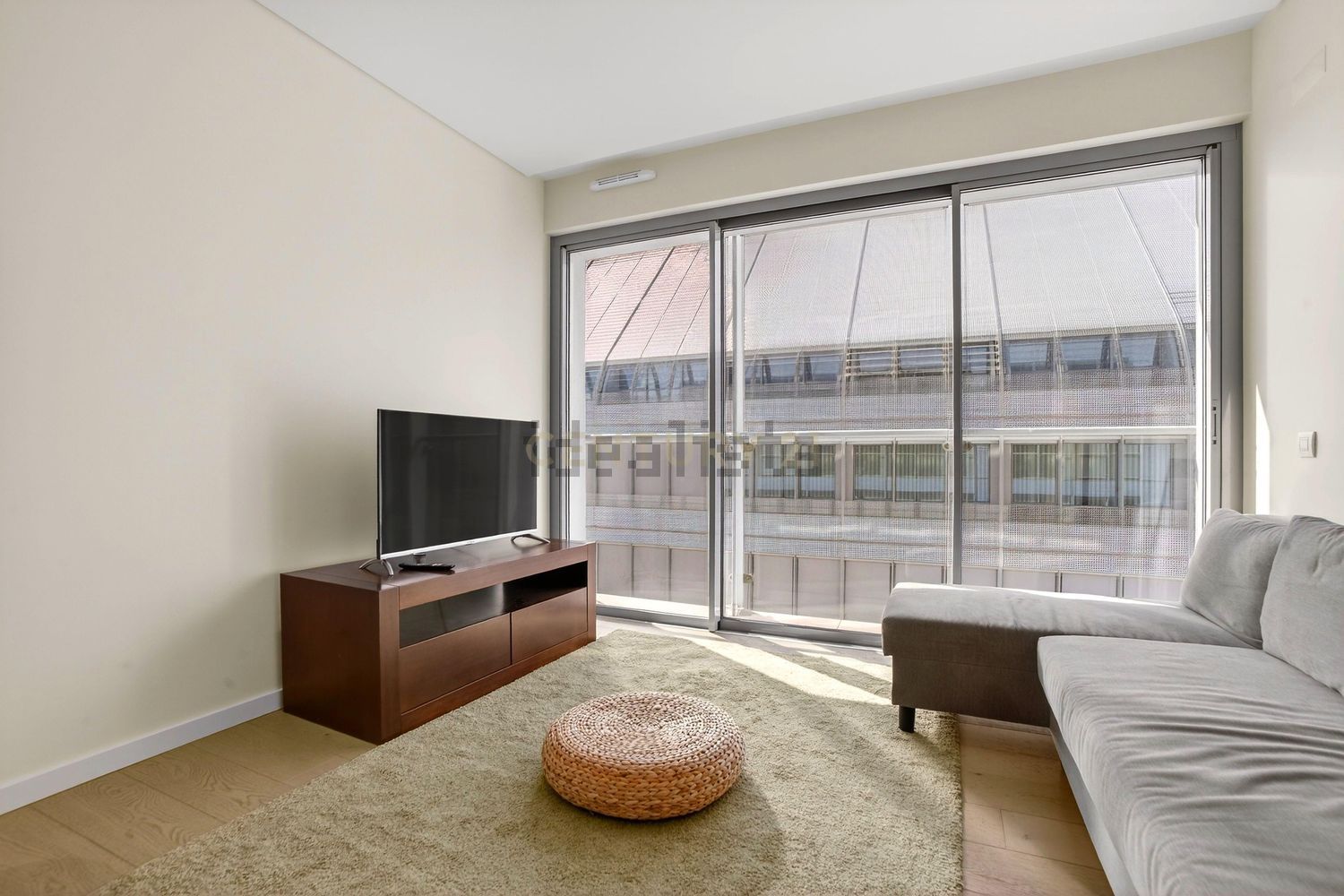 出租公寓 t1在Rua Madalena Iglésias s/n - 客厅