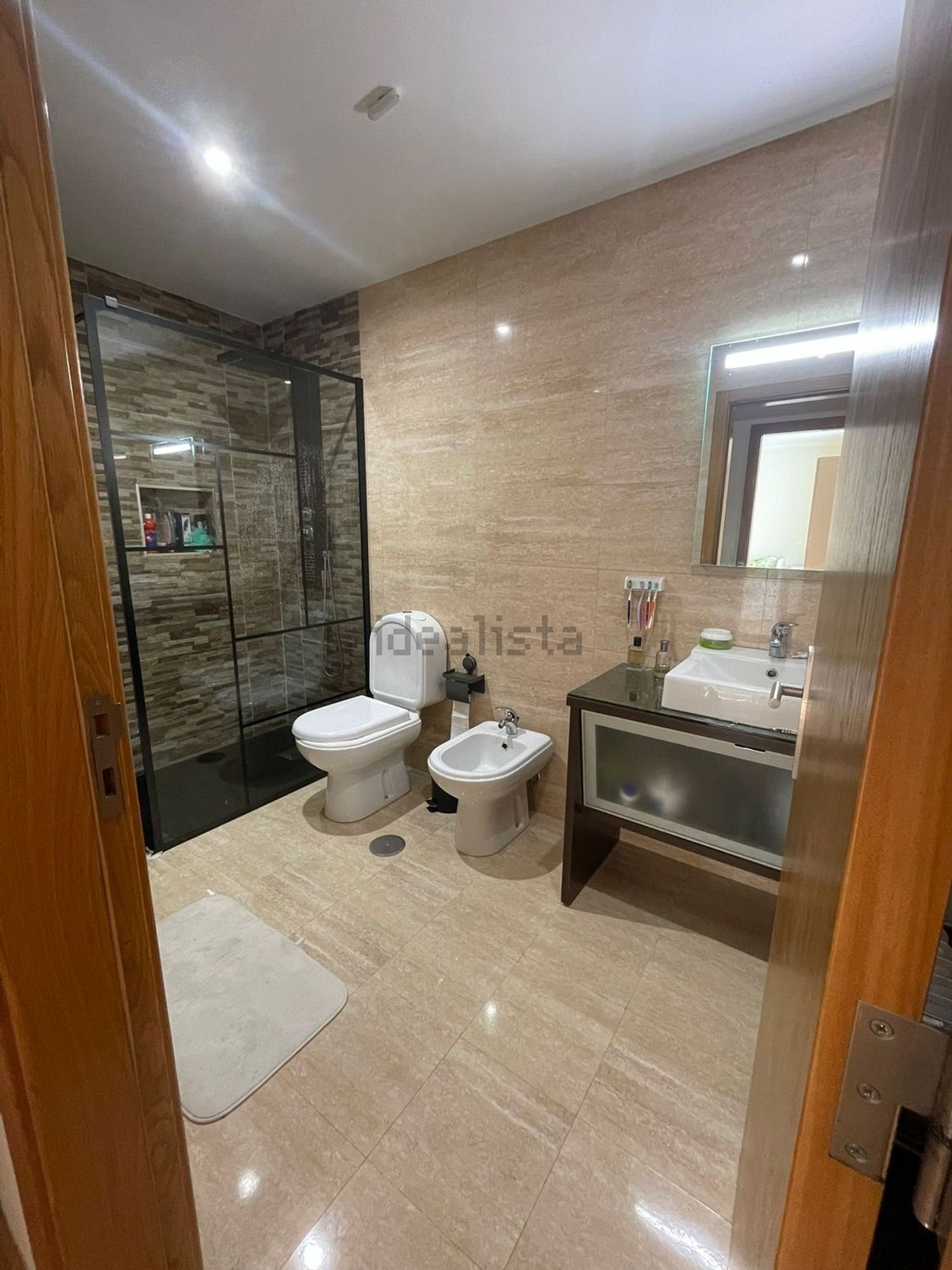 公寓 t2出售在Rua Arnaldo Cortiço - 卫生间