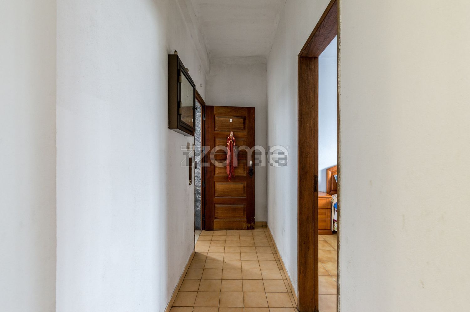 小楼房或独栋别墅出售在Rua da Liberdade, 102 - 过道