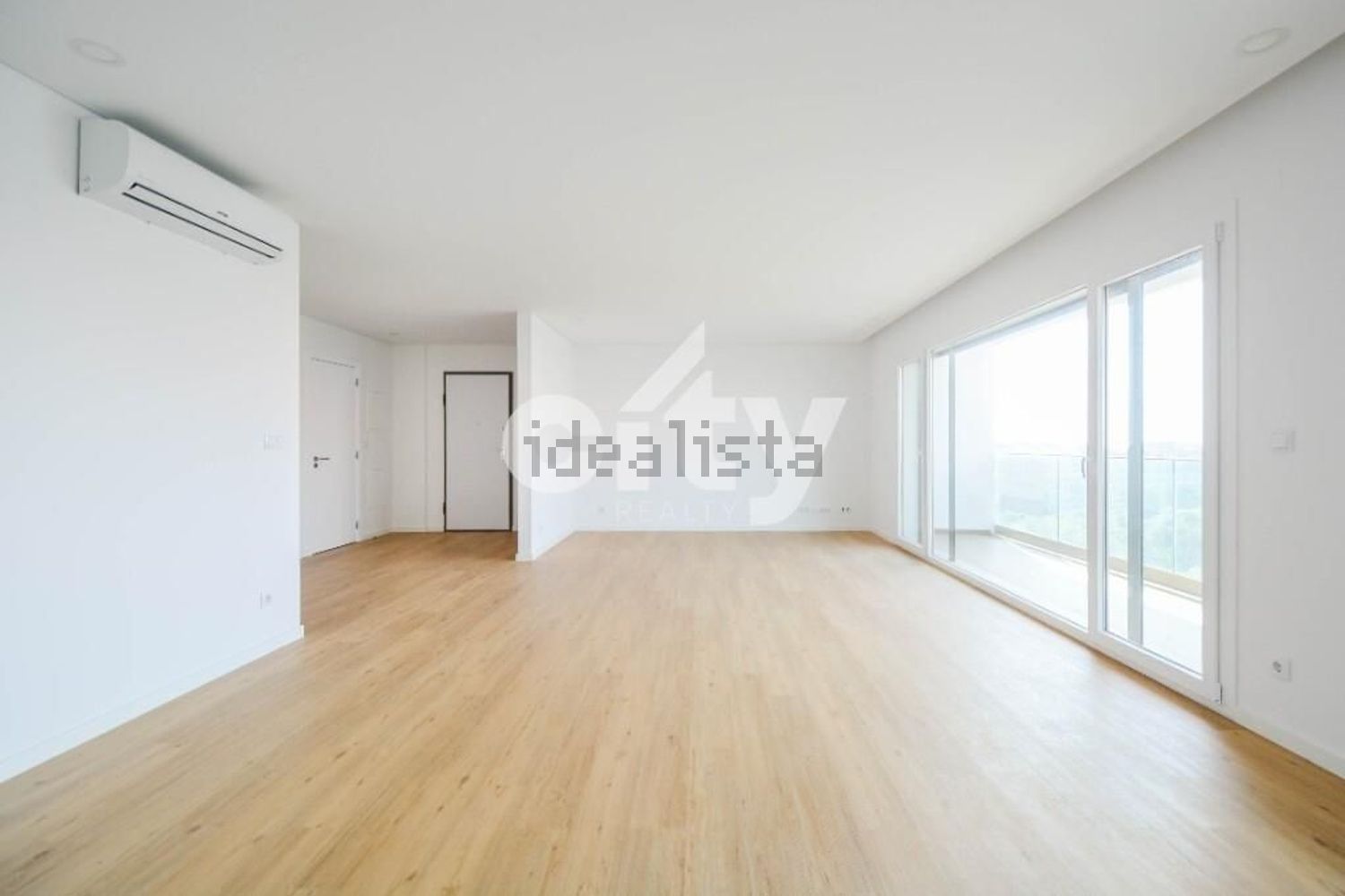 公寓 t3出售在Rua Doutor Sabino Galrão - 居住