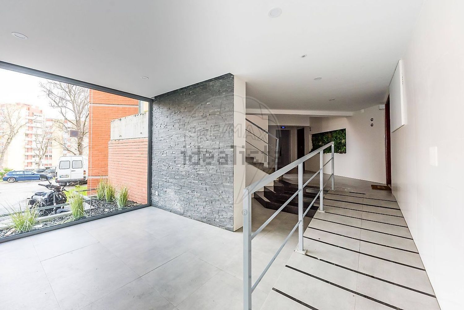 公寓 t4出售在Rua Capitão Tenente Oliveira e Carmo - 详情