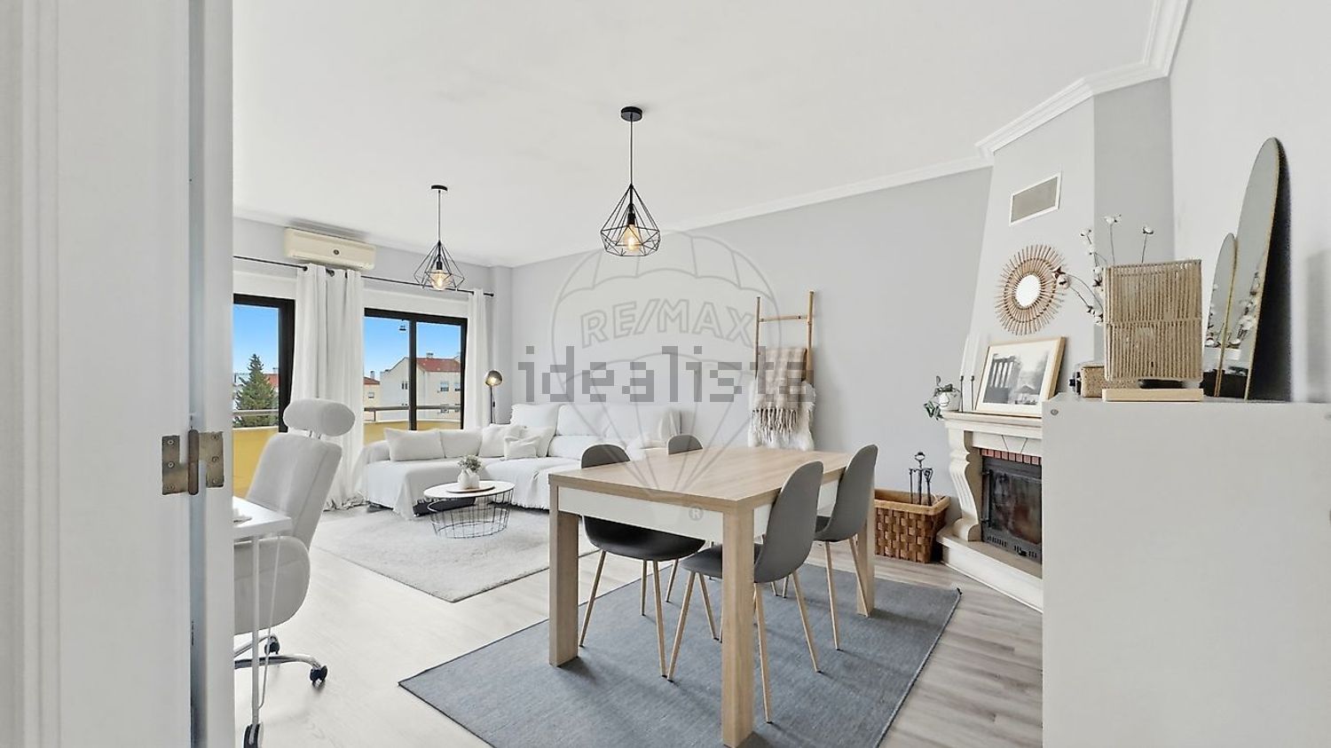 公寓 t2出售在Rua Salgueiro Maia - 客厅