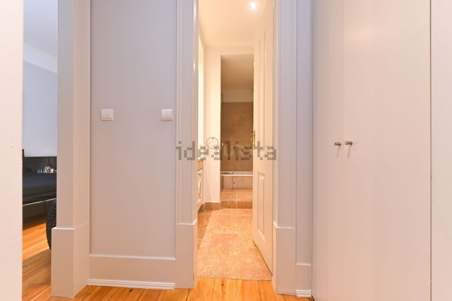 公寓 t4出售在Rua Ferragial - 过道