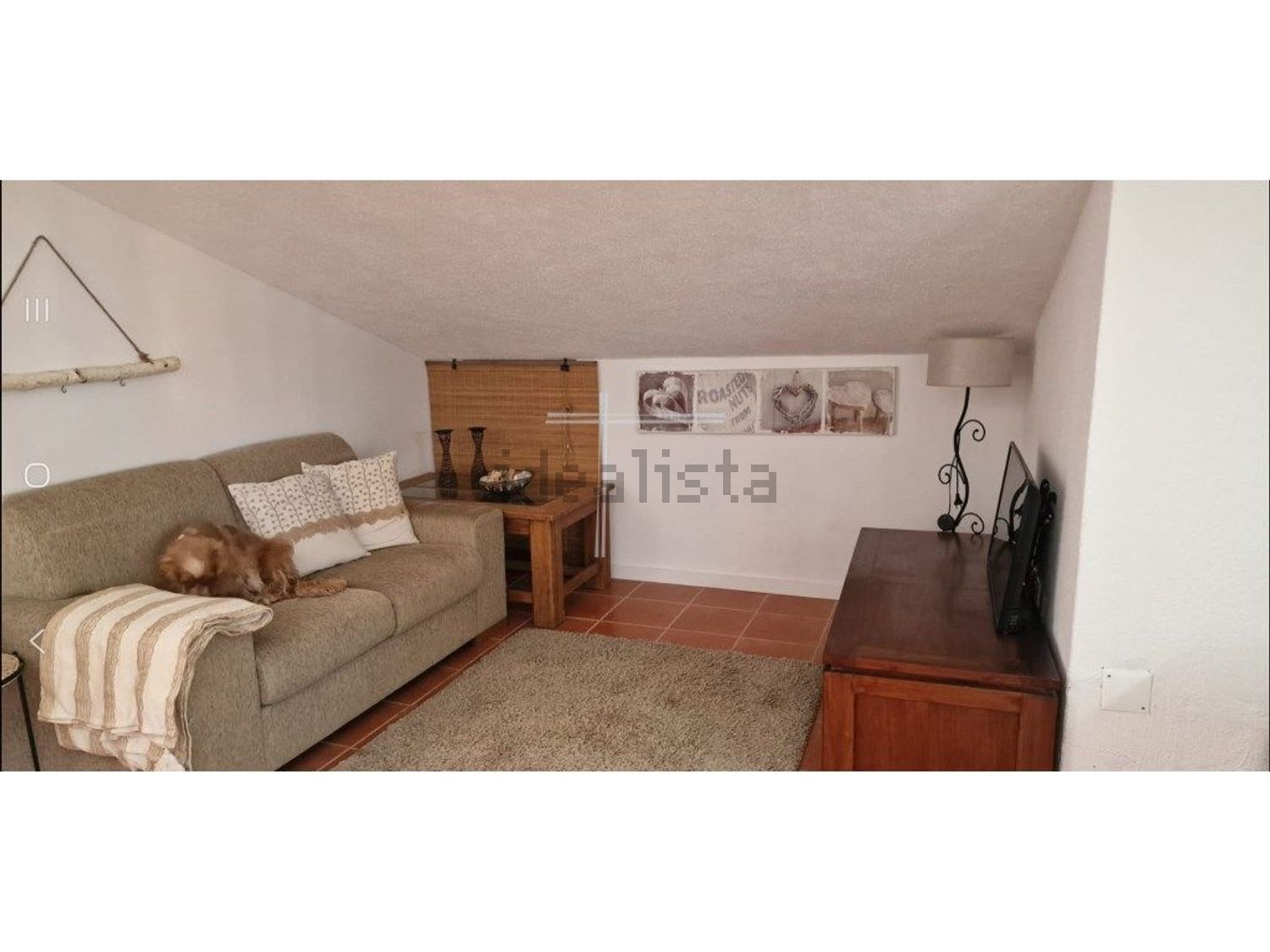 出租小楼房在Verdizela - 客厅