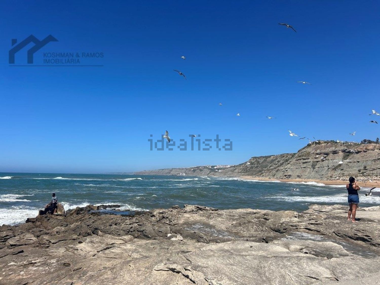 小楼房或独栋别墅出售在Centro - 视线