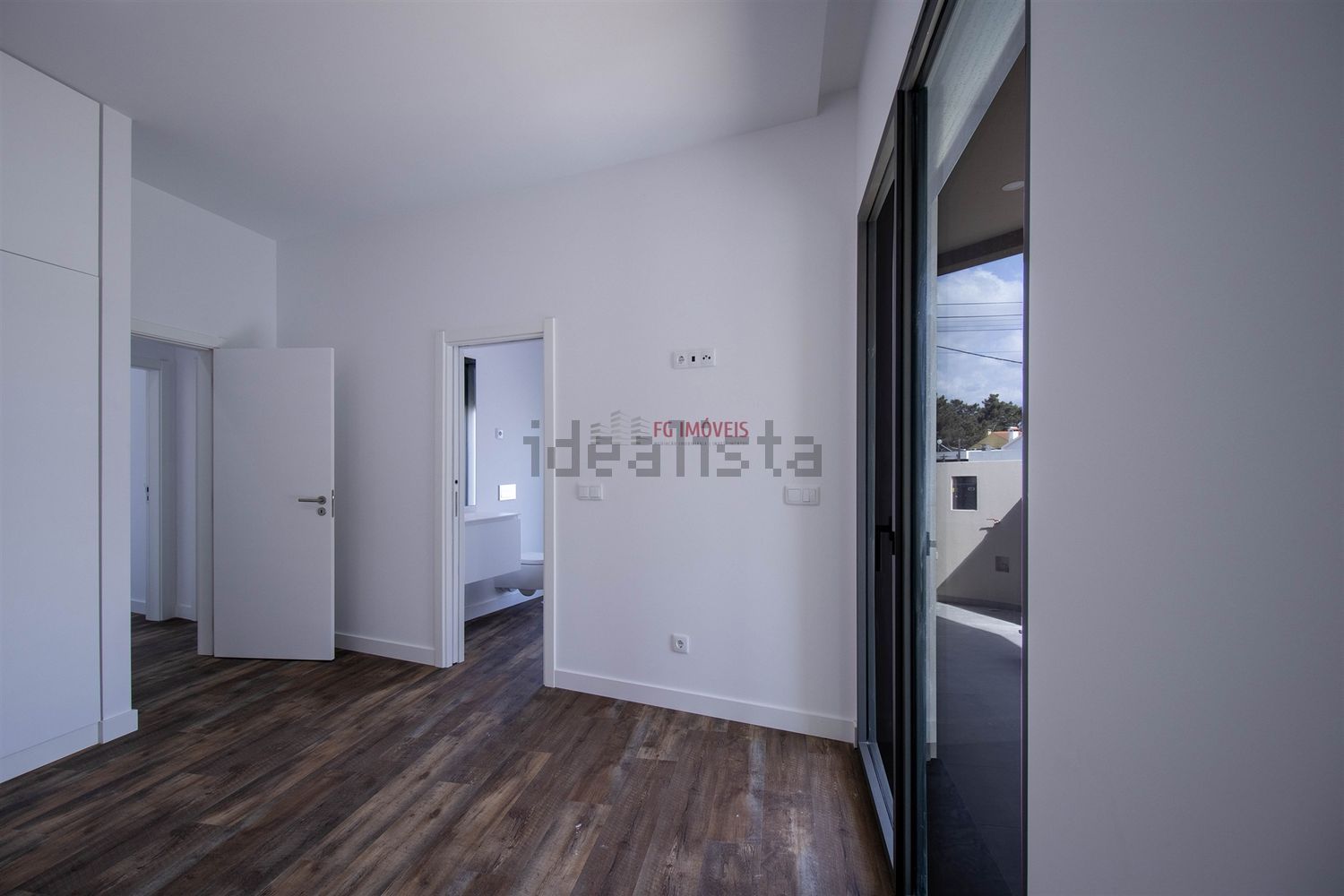 小楼房或独栋别墅出售在Rua das Olaias - 居住