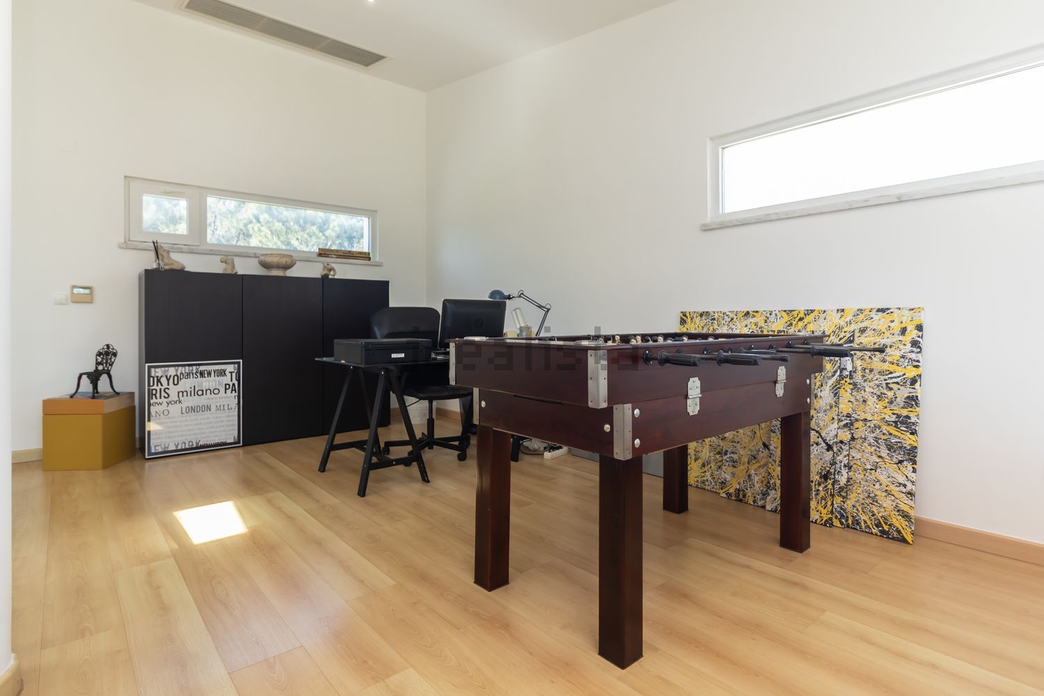 小楼房或独栋别墅出售在Rua Jorge Brum do Canto - 客厅