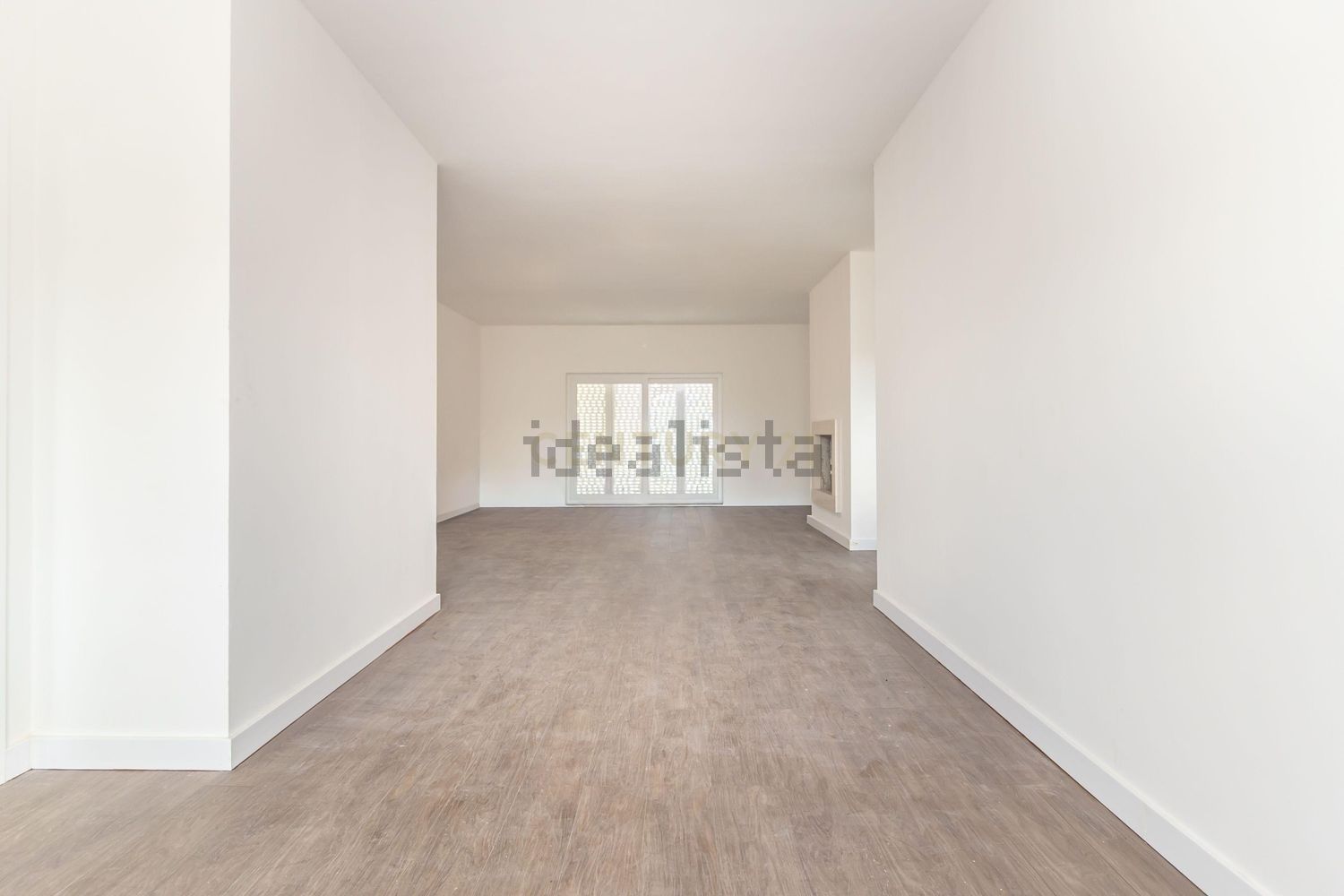 小楼房或独栋别墅出售在Avenida do Canto do Pinheiro - 居住