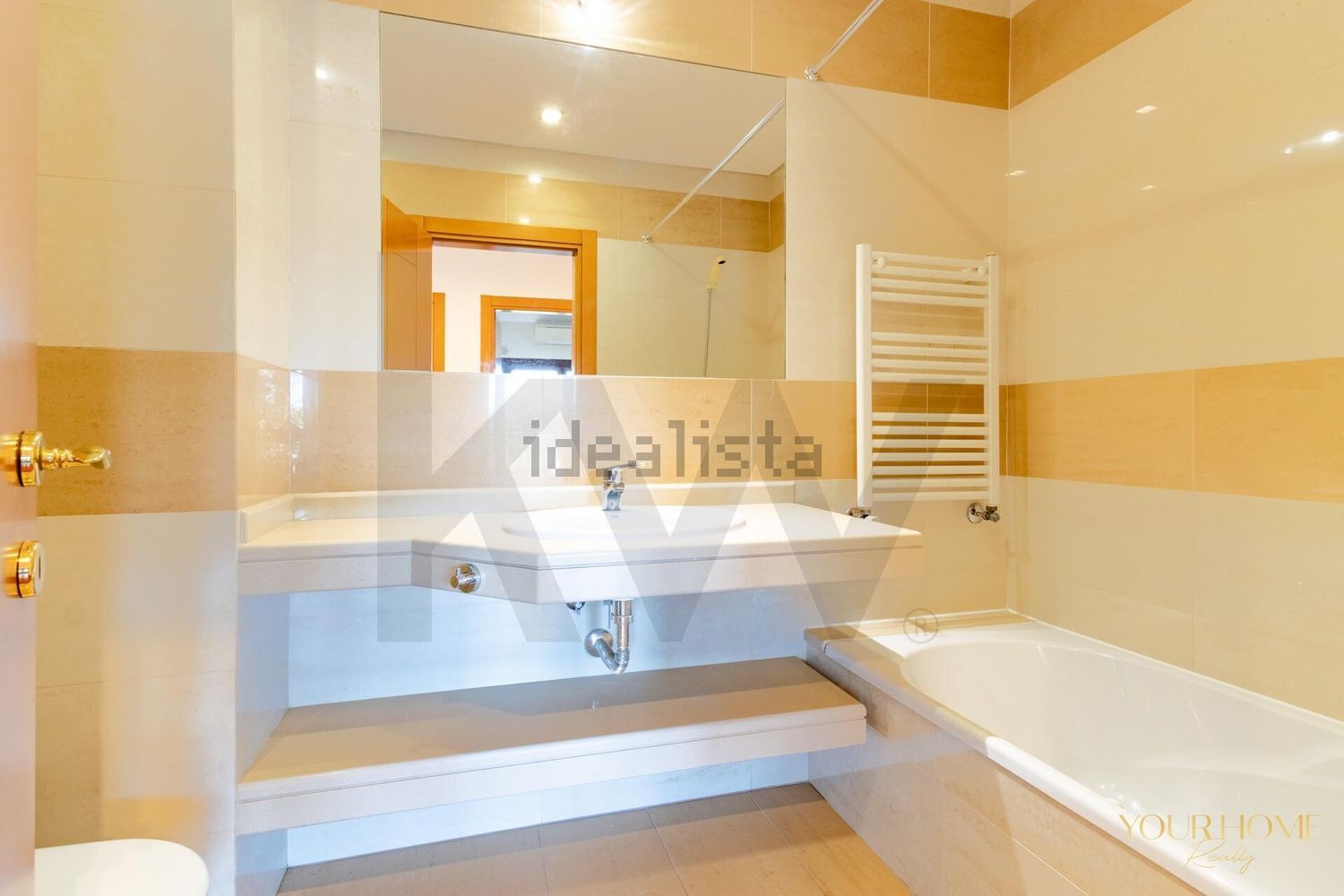 出租公寓 t3在Santo António dos Cavaleiros e Frielas - 卫生间