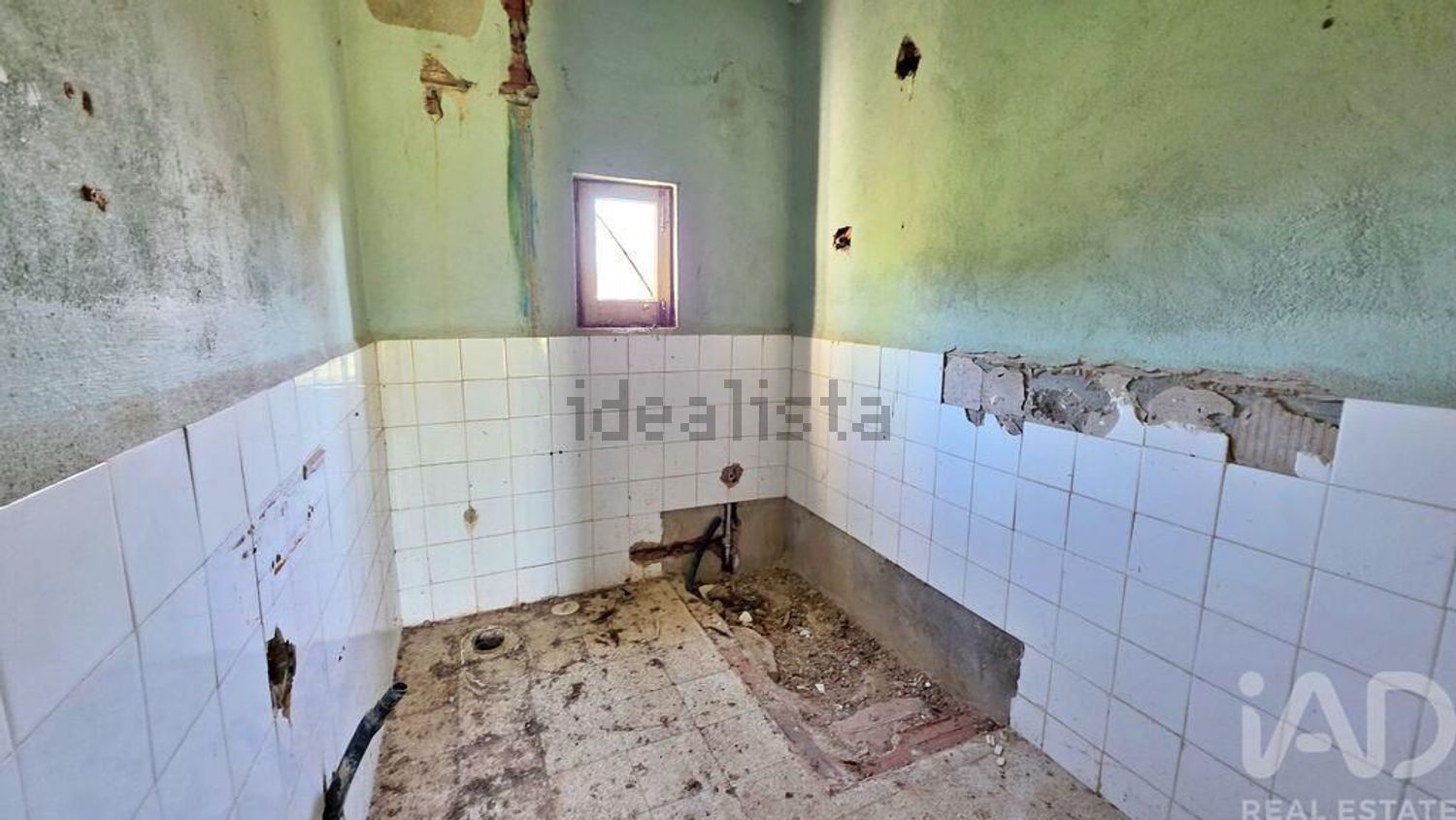 小楼房或独栋别墅出售在Lamas e Cercal - 卫生间