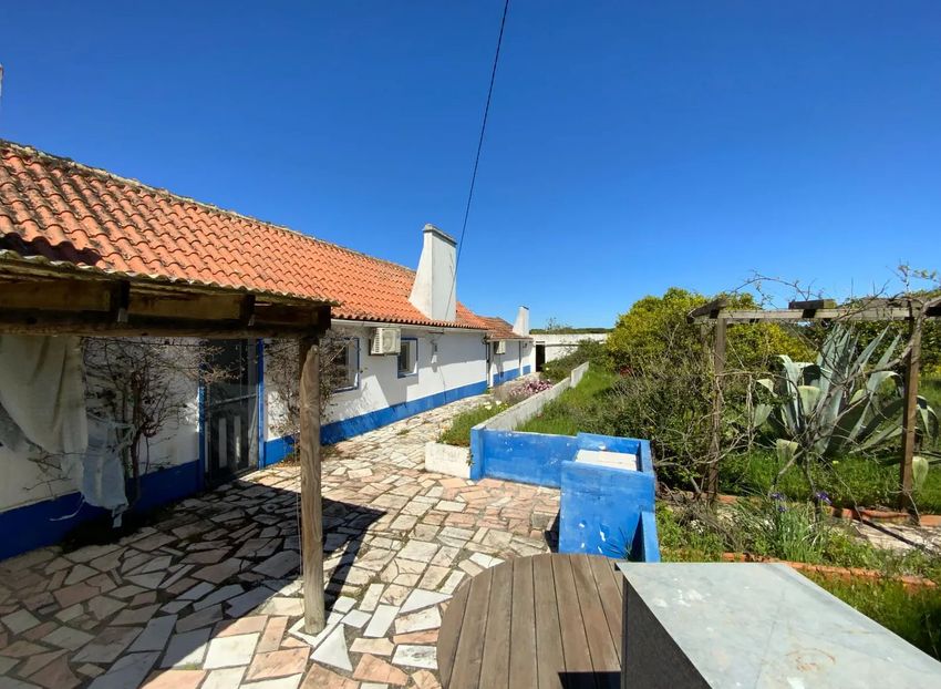 小楼房或独栋别墅出售Grandola