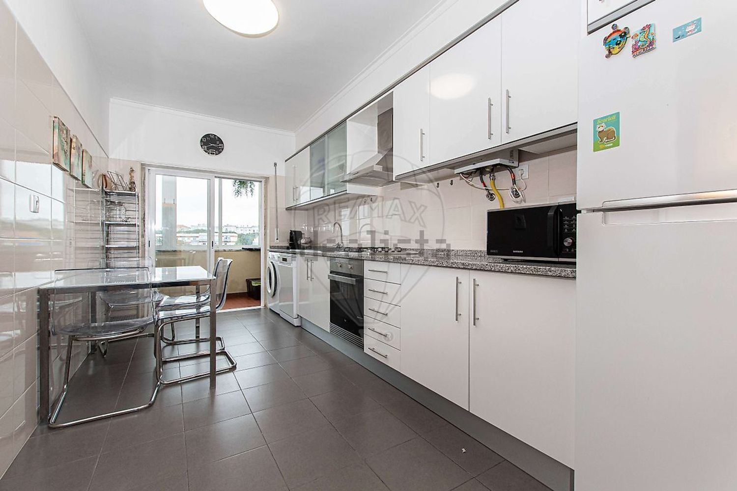 出租公寓 t3在Largo Mouzinho da Silveira - 厨房