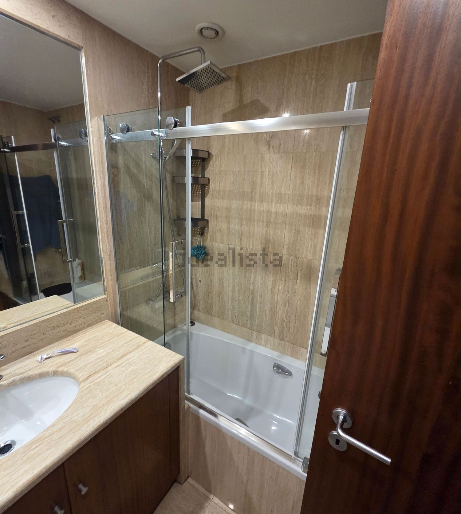 出租公寓 t2在Avenida Sérgio Vieira de Mello, 4 - 卫生间