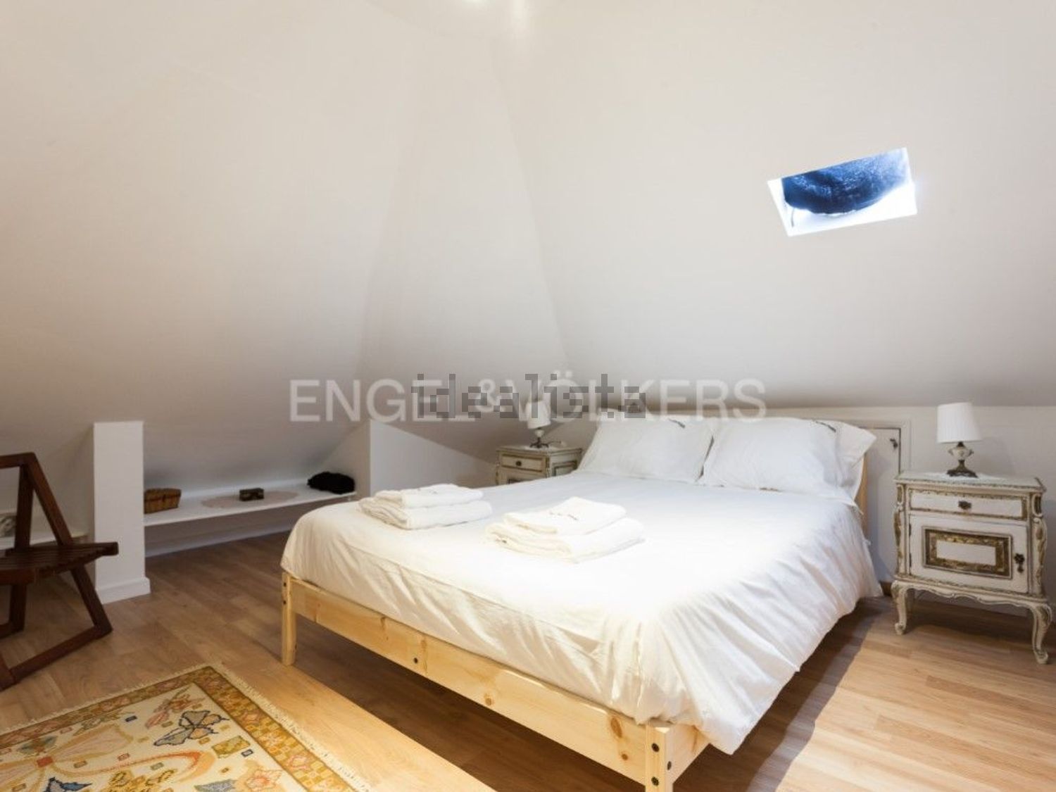 小楼房或独栋别墅出售在Dois Portos e Runa - 卧室