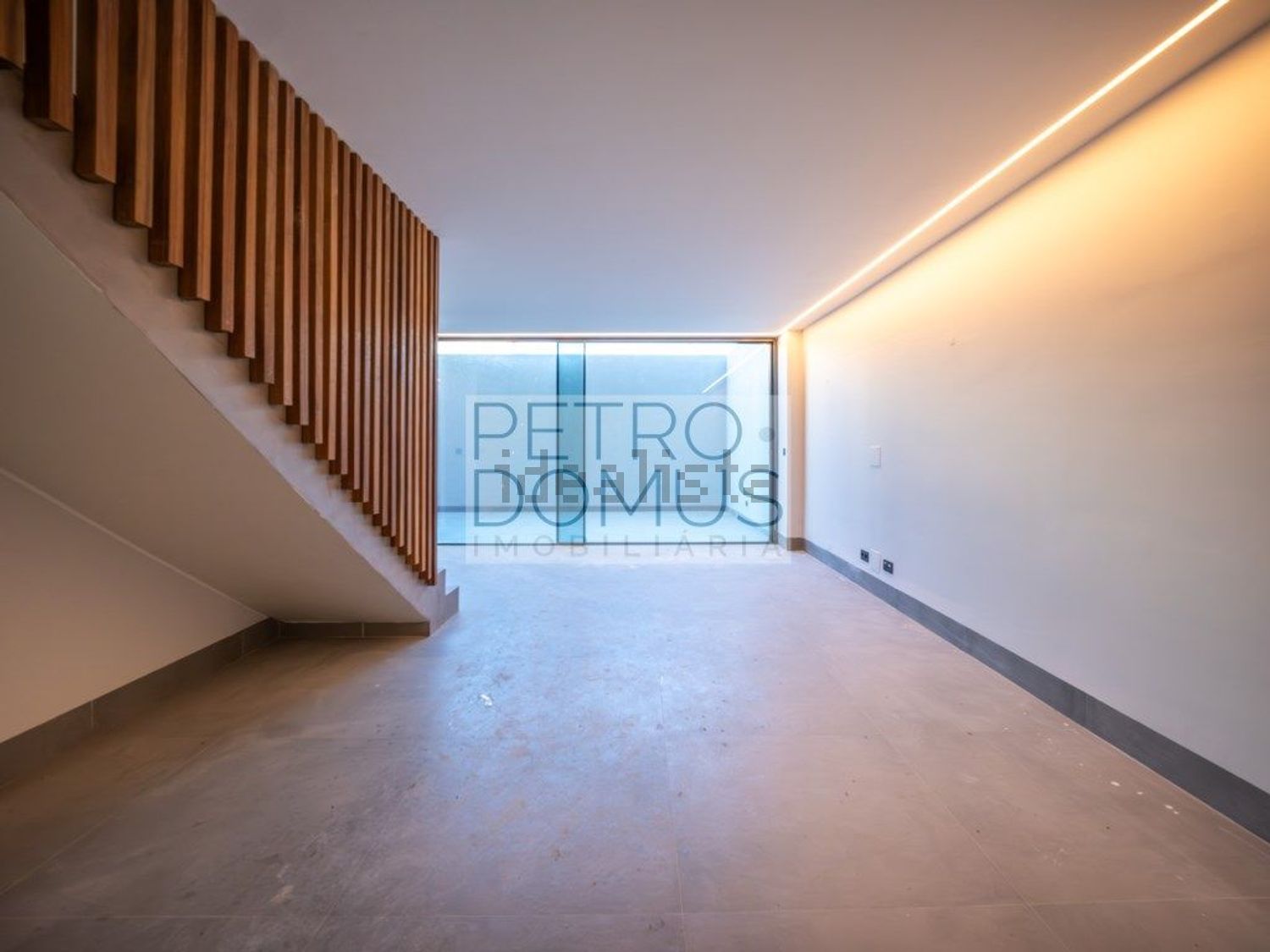 公寓 t2出售在Rua Padre Francisco António Ferreira - 照片