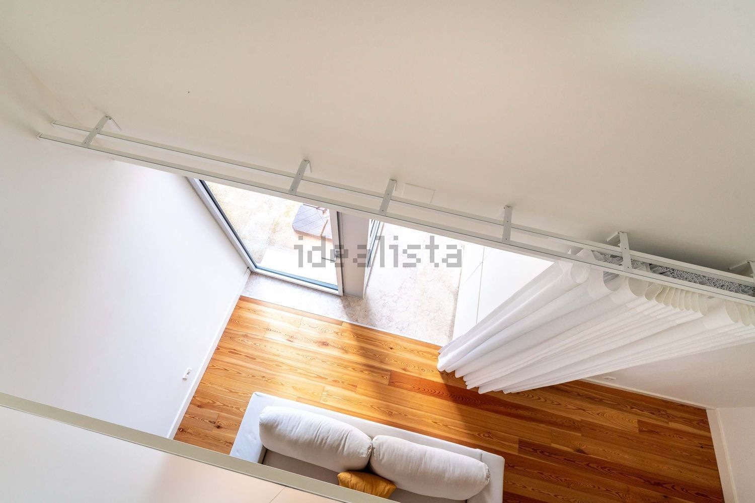 复式公寓出售在Largo das Olarias, 24 - 详情