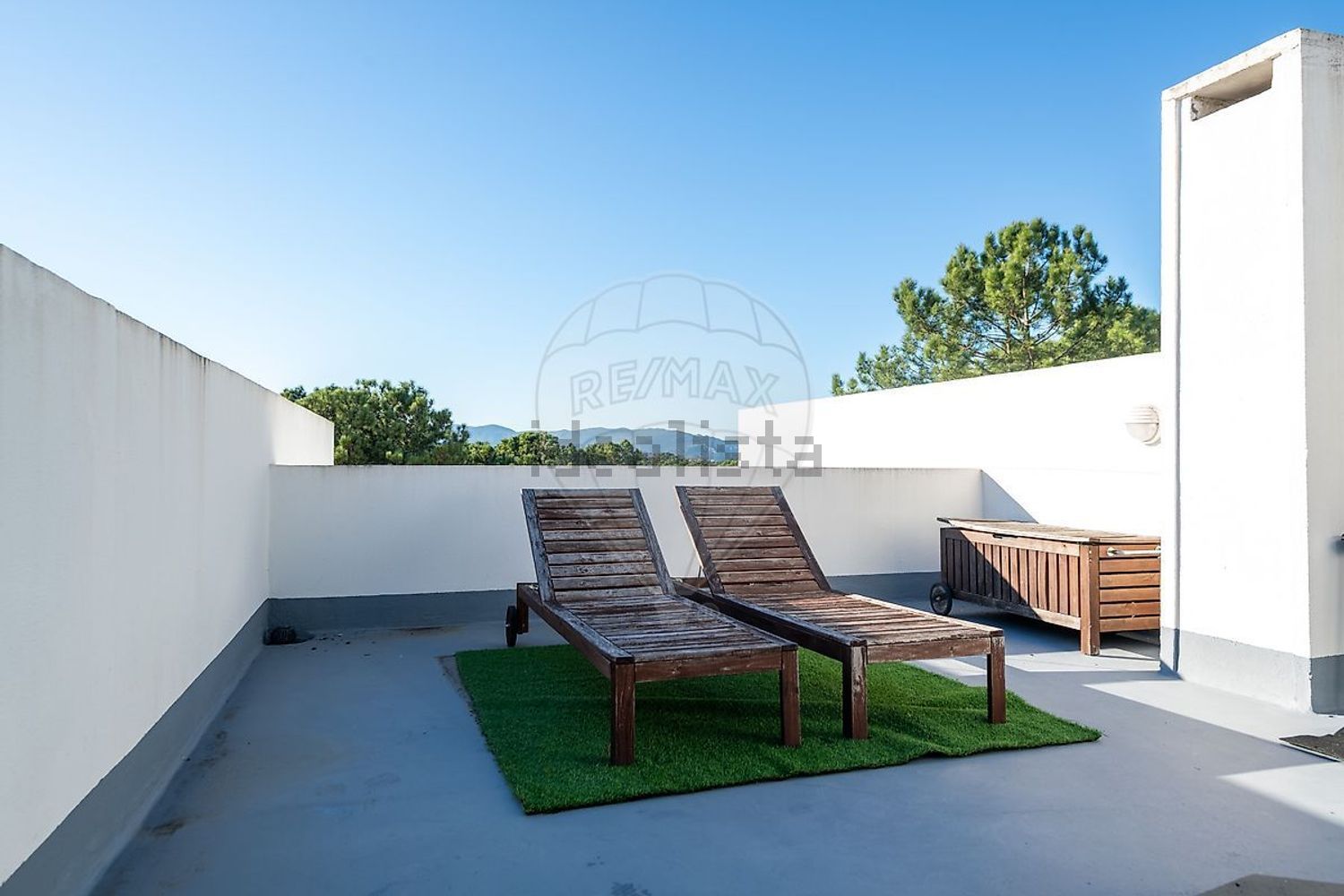 小楼房或独栋别墅出售在Rua de Alcoutim, 285 - 外立面