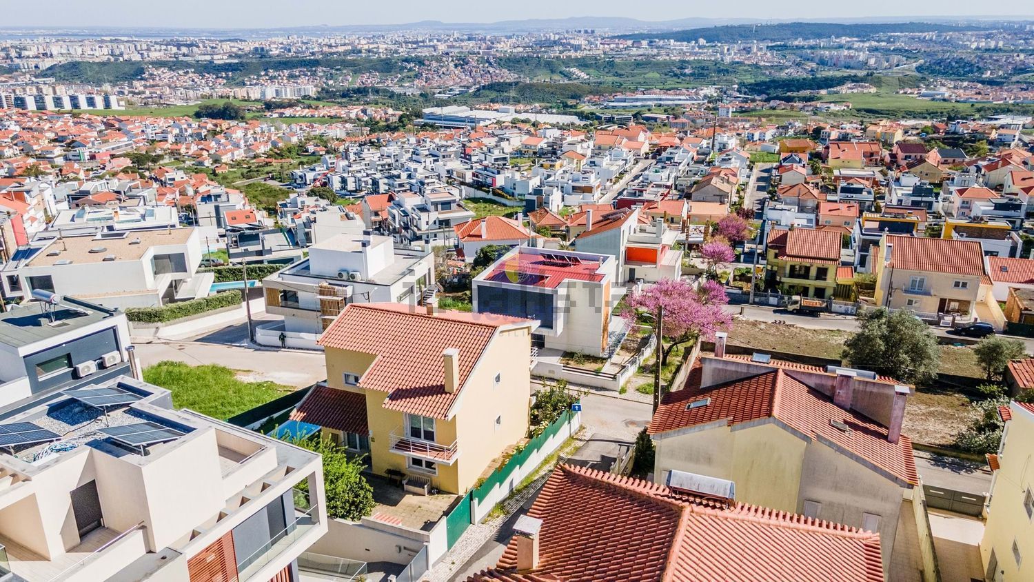 小楼房或别墅出售在Pontinha e Famões - 照片