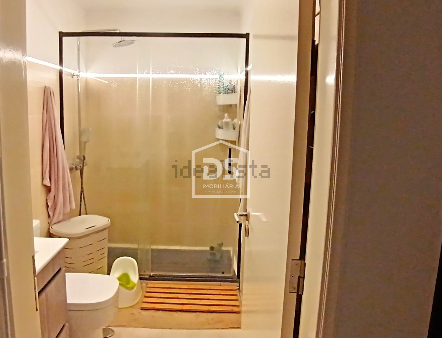 公寓 t2出售在Rua Bento de Jesus Caraça, 2 - 卫生间