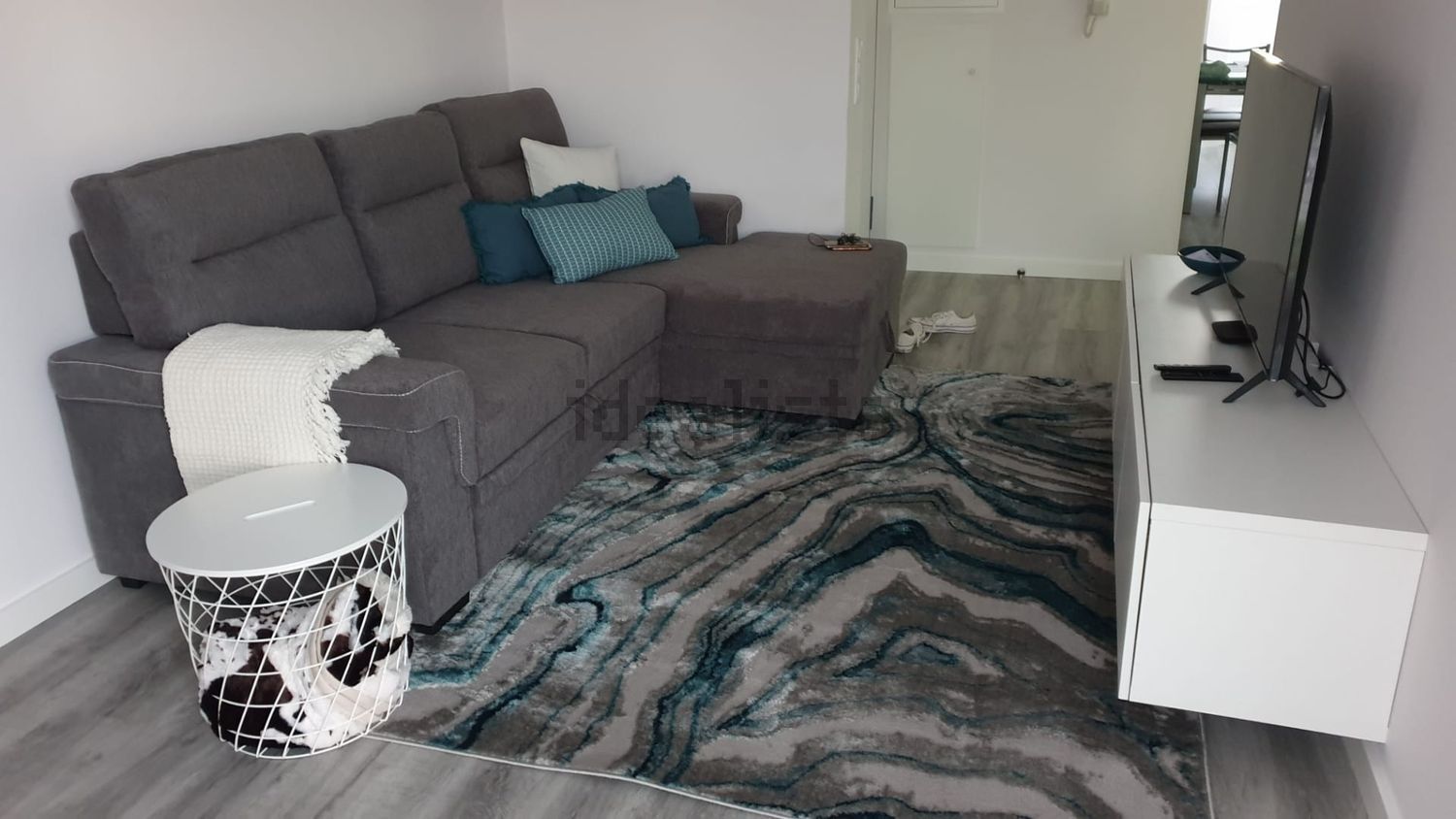 出租房间在Rua Cidade de Porto Alexandre, 206 - 客厅