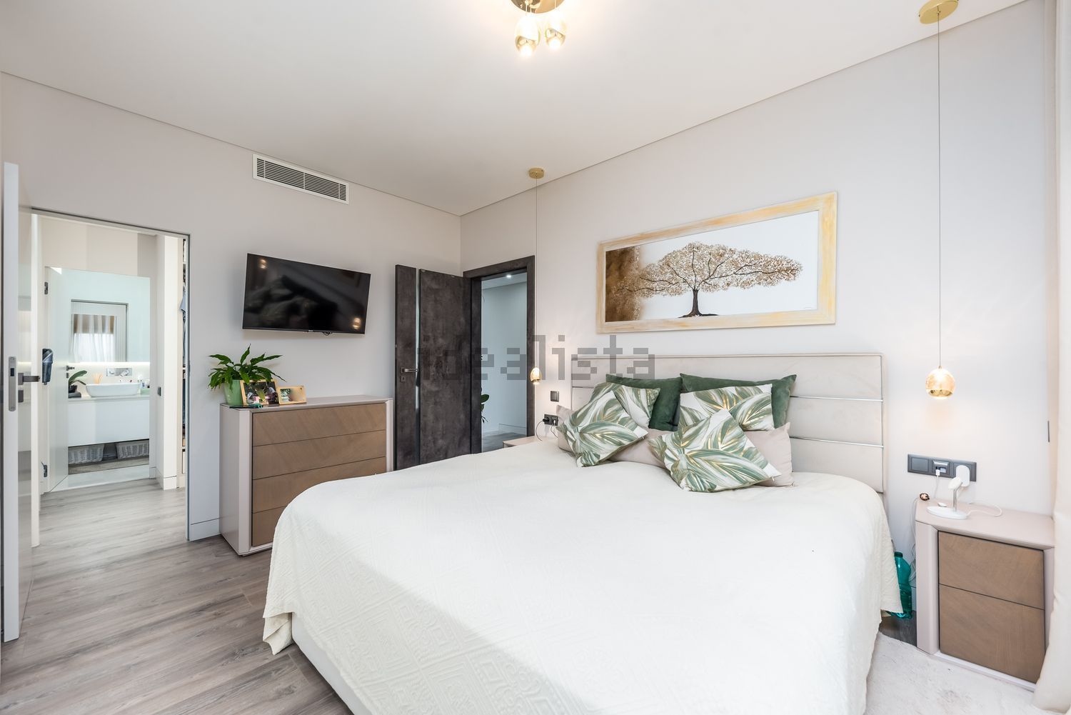 双拼别墅出售在Ramada e Caneças - 客厅