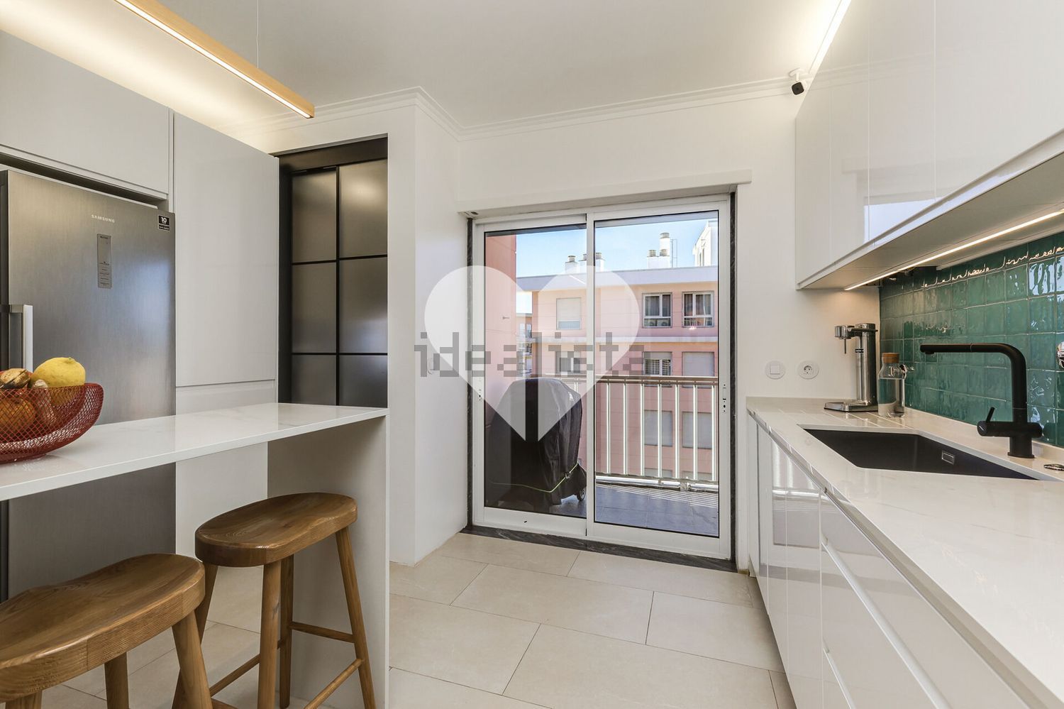 公寓 t3出售在Rua Engenheiro Ferry Borges, 2 - 厨房