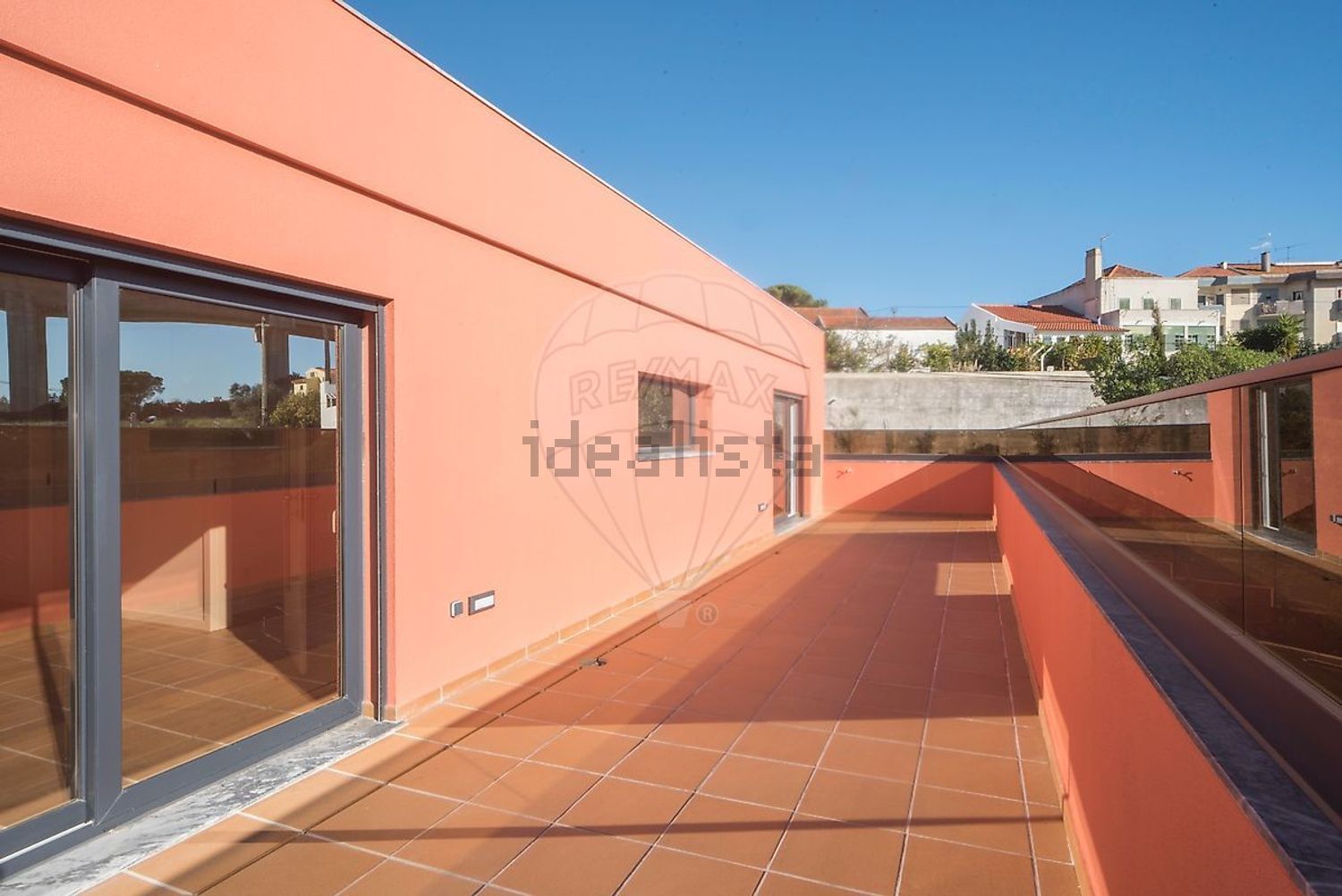 出租小楼房或独栋别墅Cm1318 - 阳台