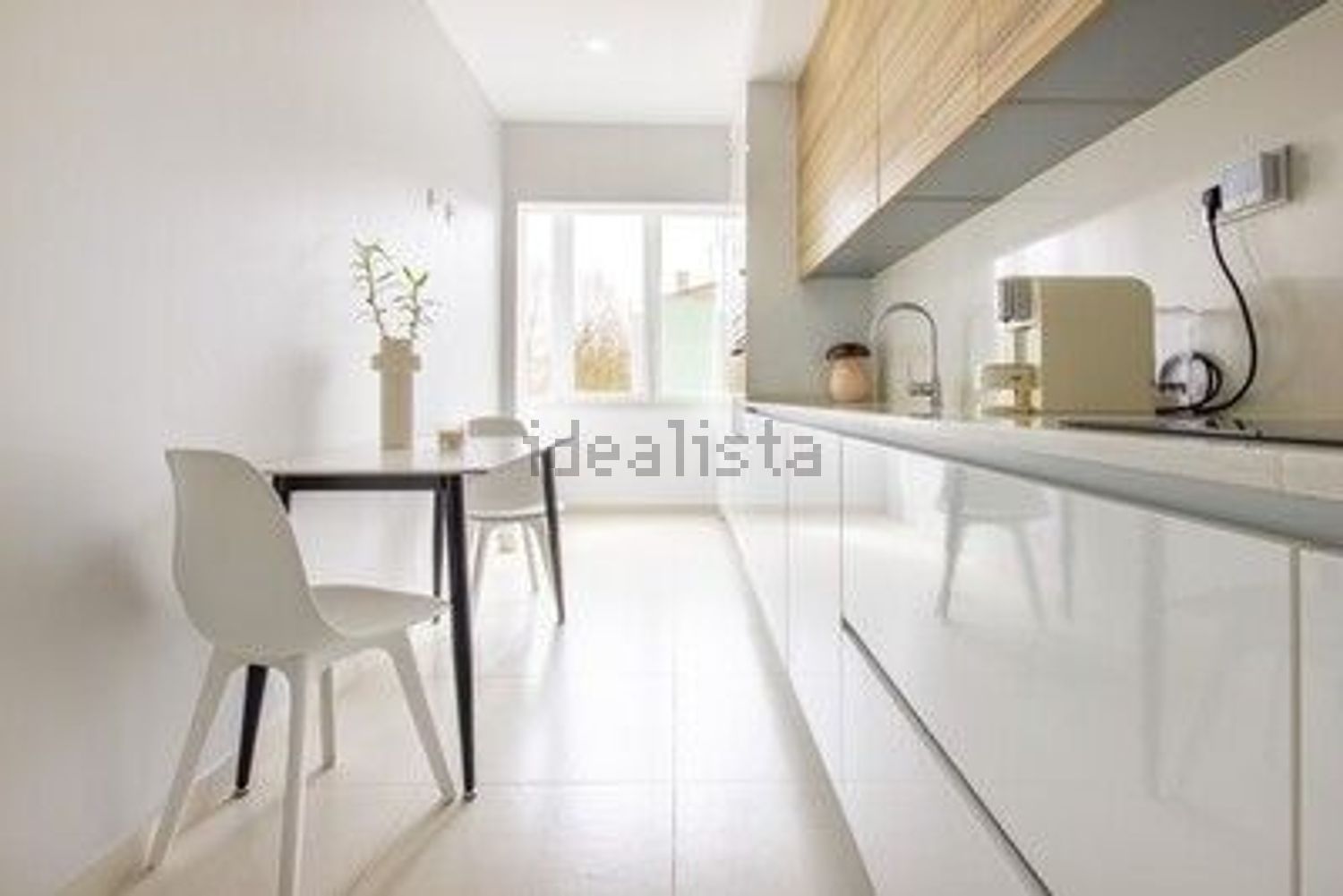 公寓 t3出售在Rua Dom Pedro de Almeida Portugal, 17 - 厨房