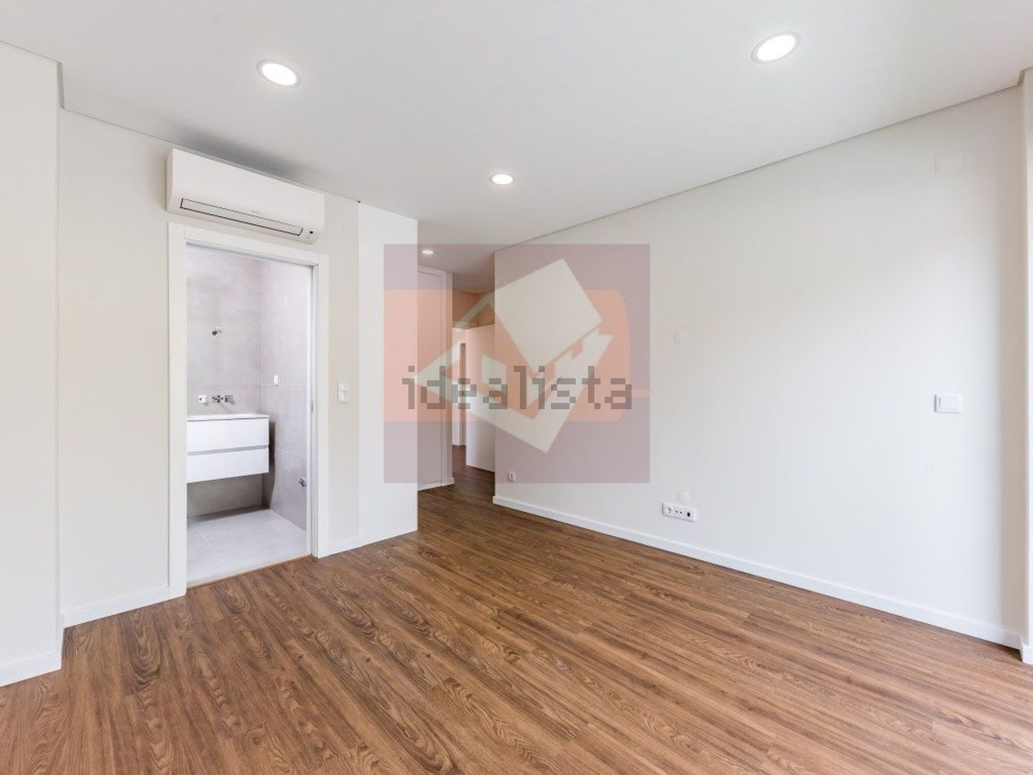 小楼房或独栋别墅出售在Pontinha e Famões - 卧室