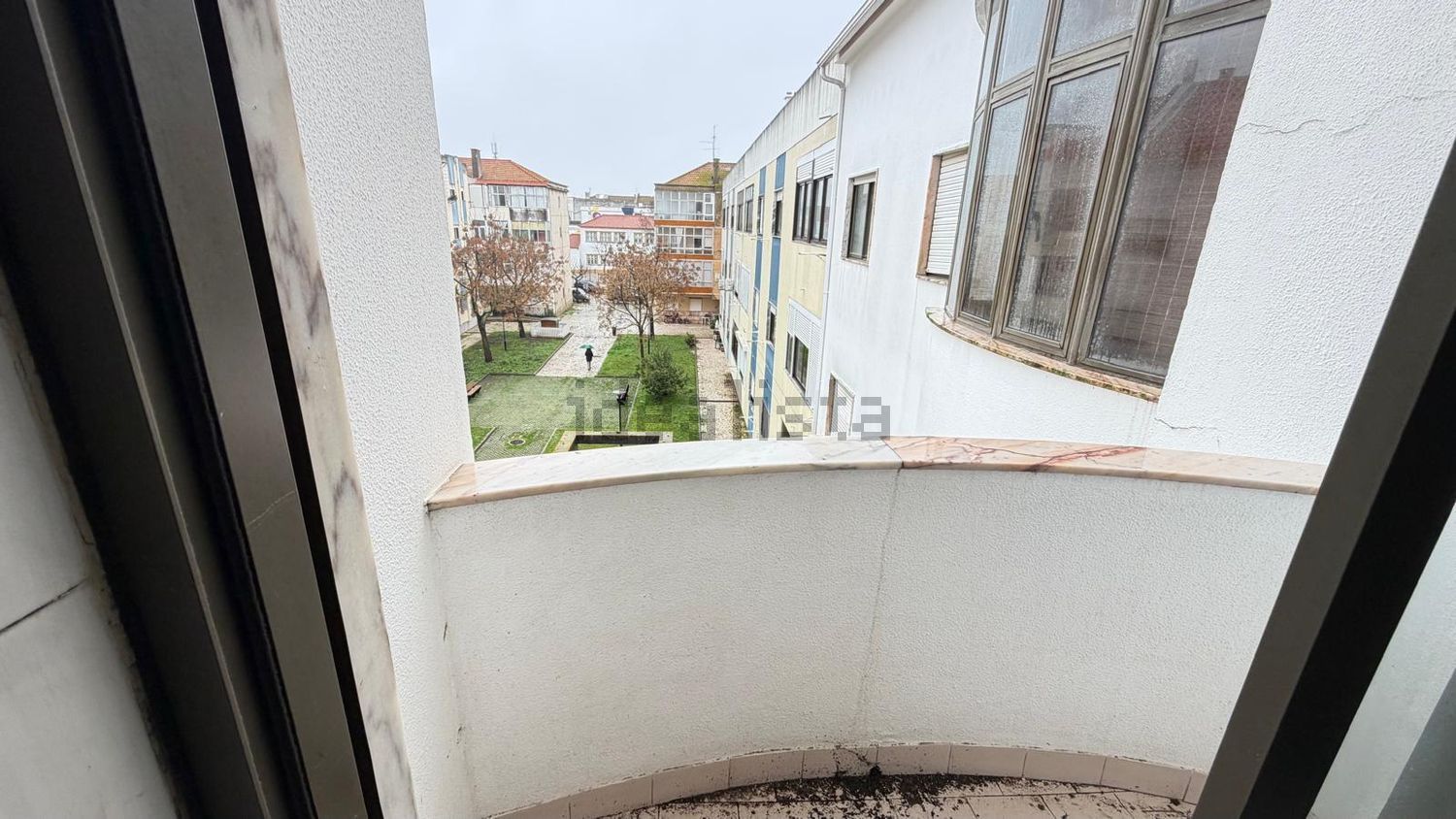 出租公寓 t3在Avenida General Humberto Delgado, 1 Lote - 阳台